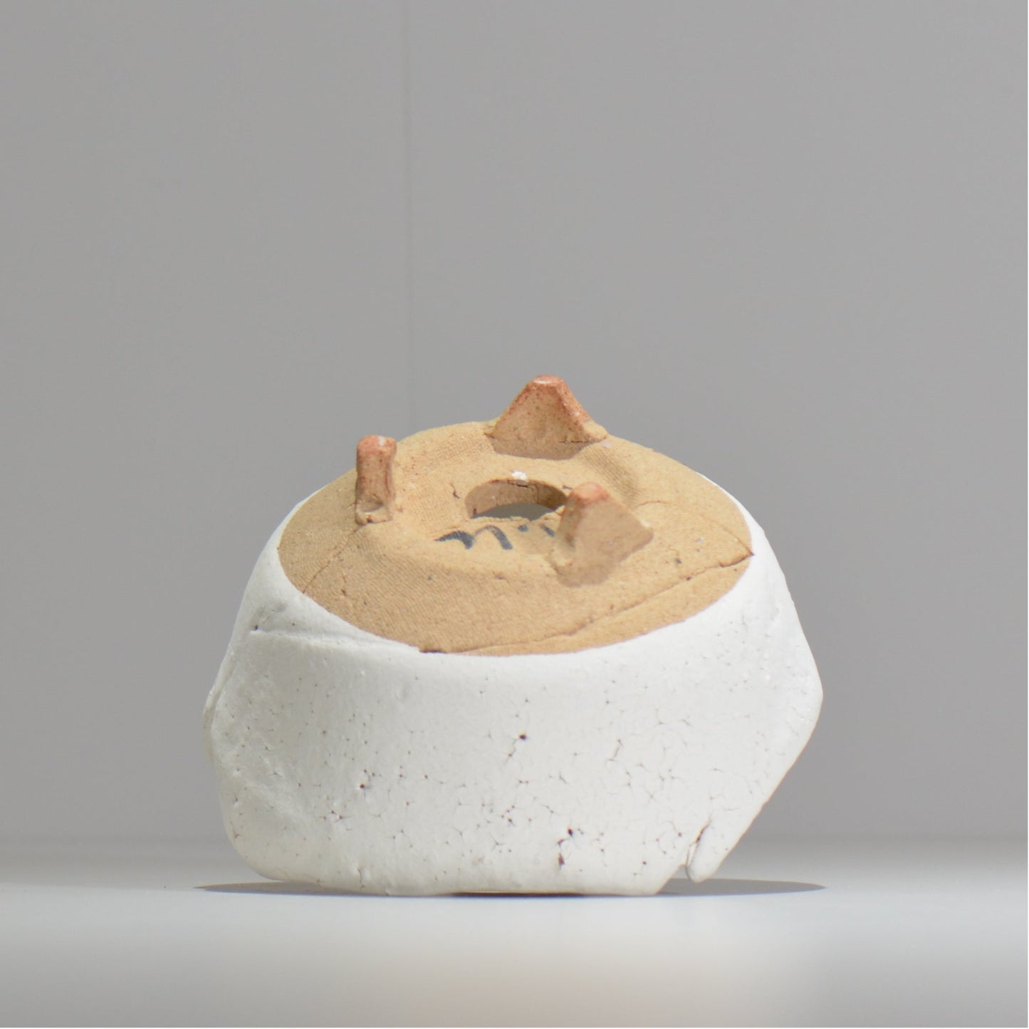 川合牧人 / UROKO POT WHITE/ km_urkw04_m / 約φ14cm / 植木鉢