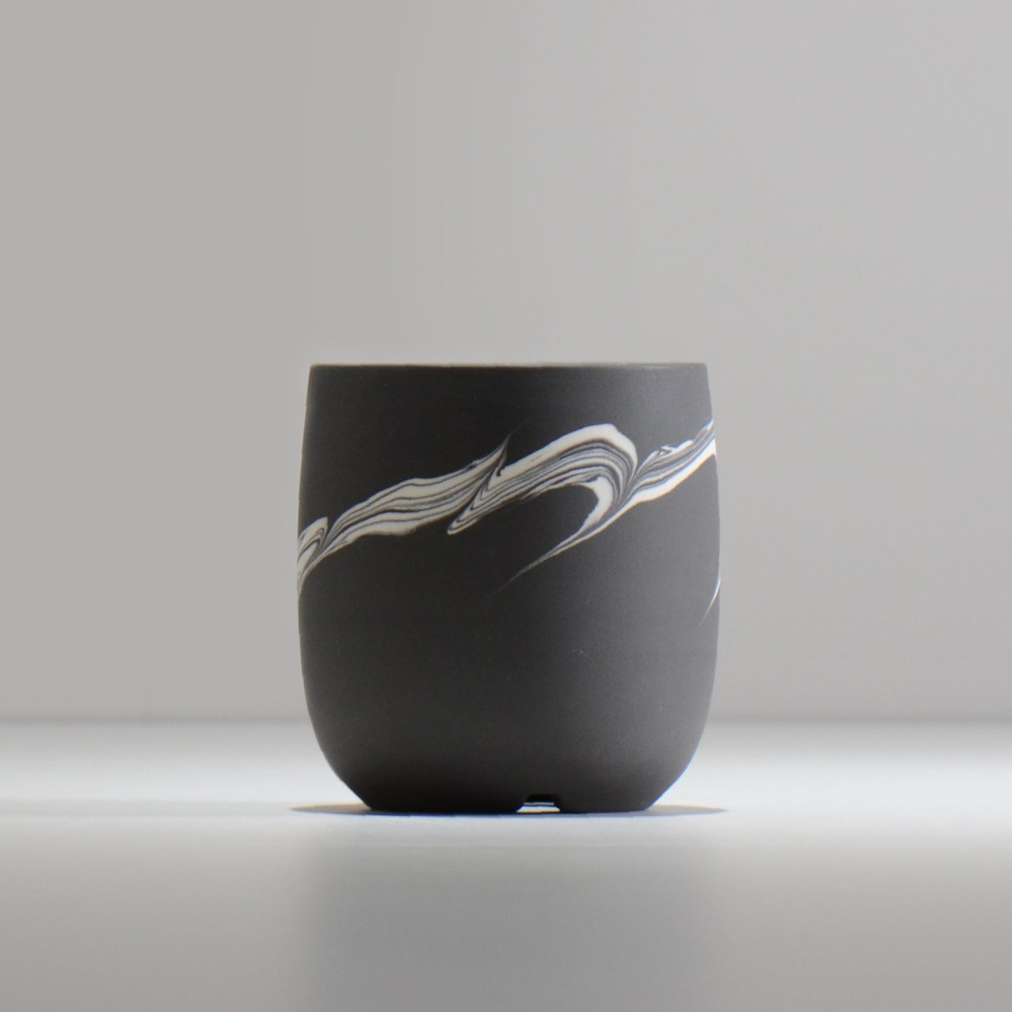 山本真郎 / 黒仙-kokusen013 / S / 約φ8.2cm / 植木鉢