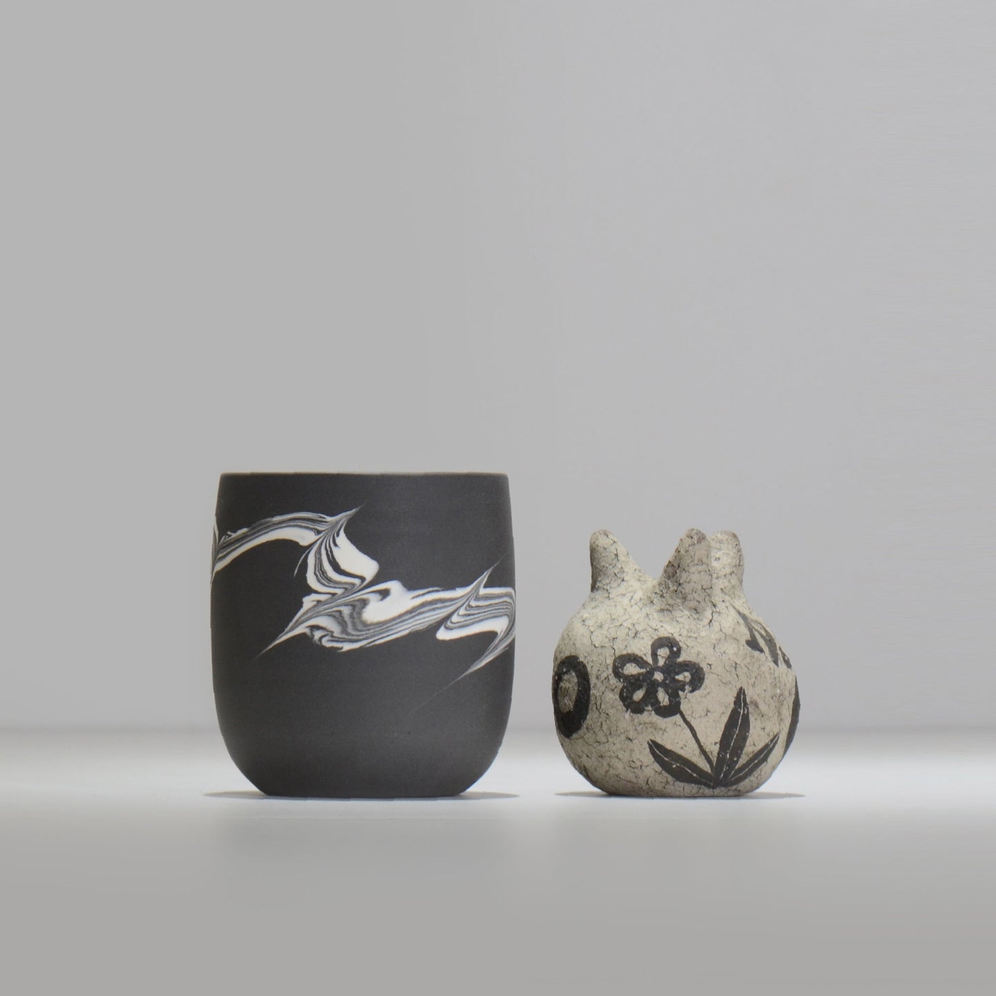 山本真郎 / 黒仙-kokusen013 / S / 約φ8.2cm / 植木鉢