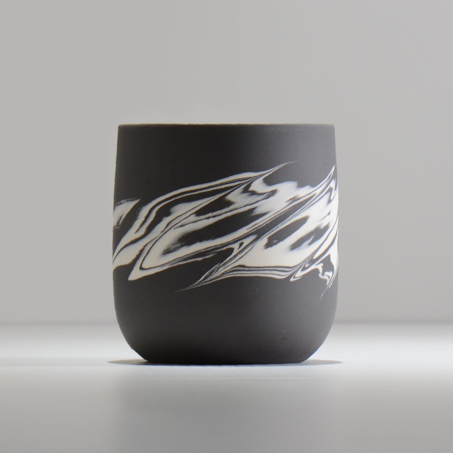 山本真郎 / 黒仙-kokusen019 / M / 約φ10.2cm / 植木鉢