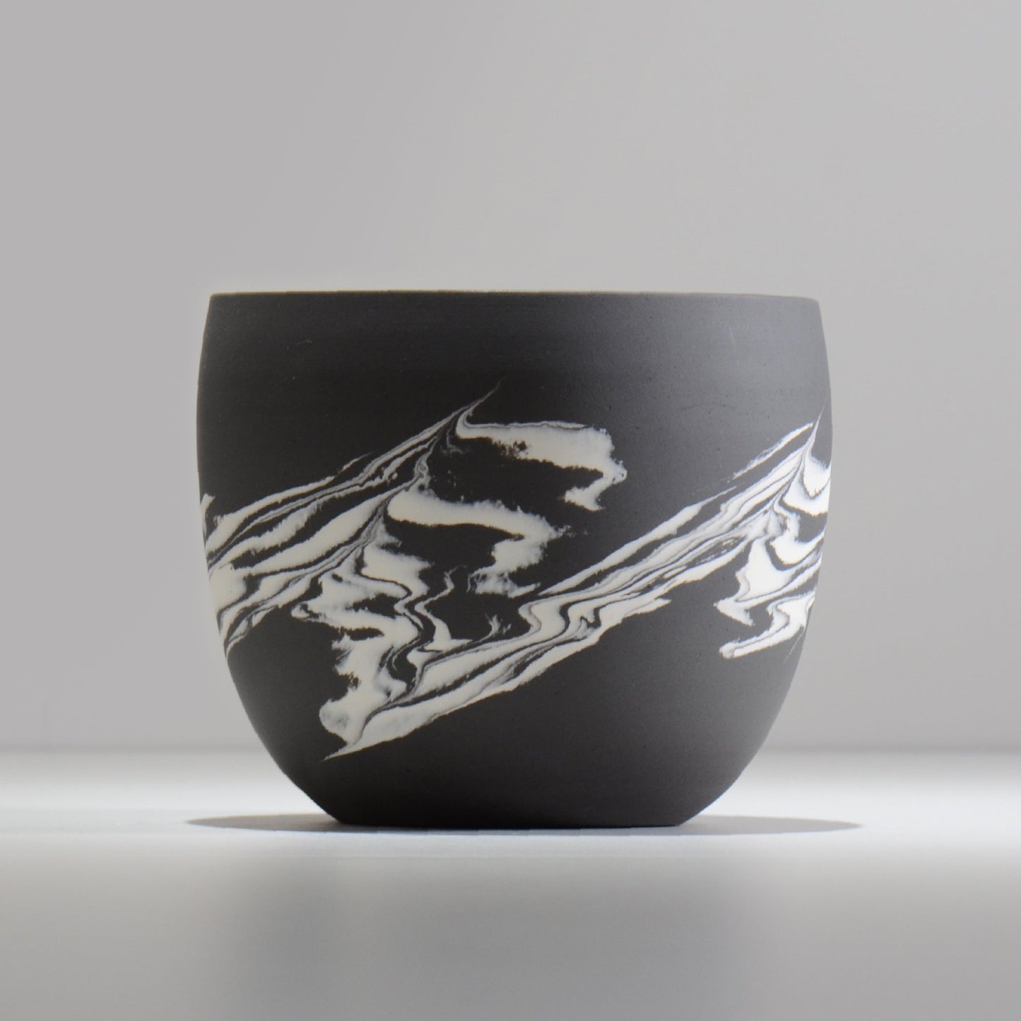山本真郎 / 黒仙-kokusen023 / L / 約φ14.8cm / 植木鉢