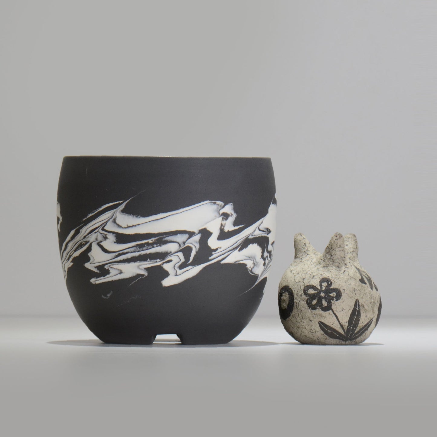 山本真郎 / 黒仙-kokusen023 / L / 約φ14.8cm / 植木鉢