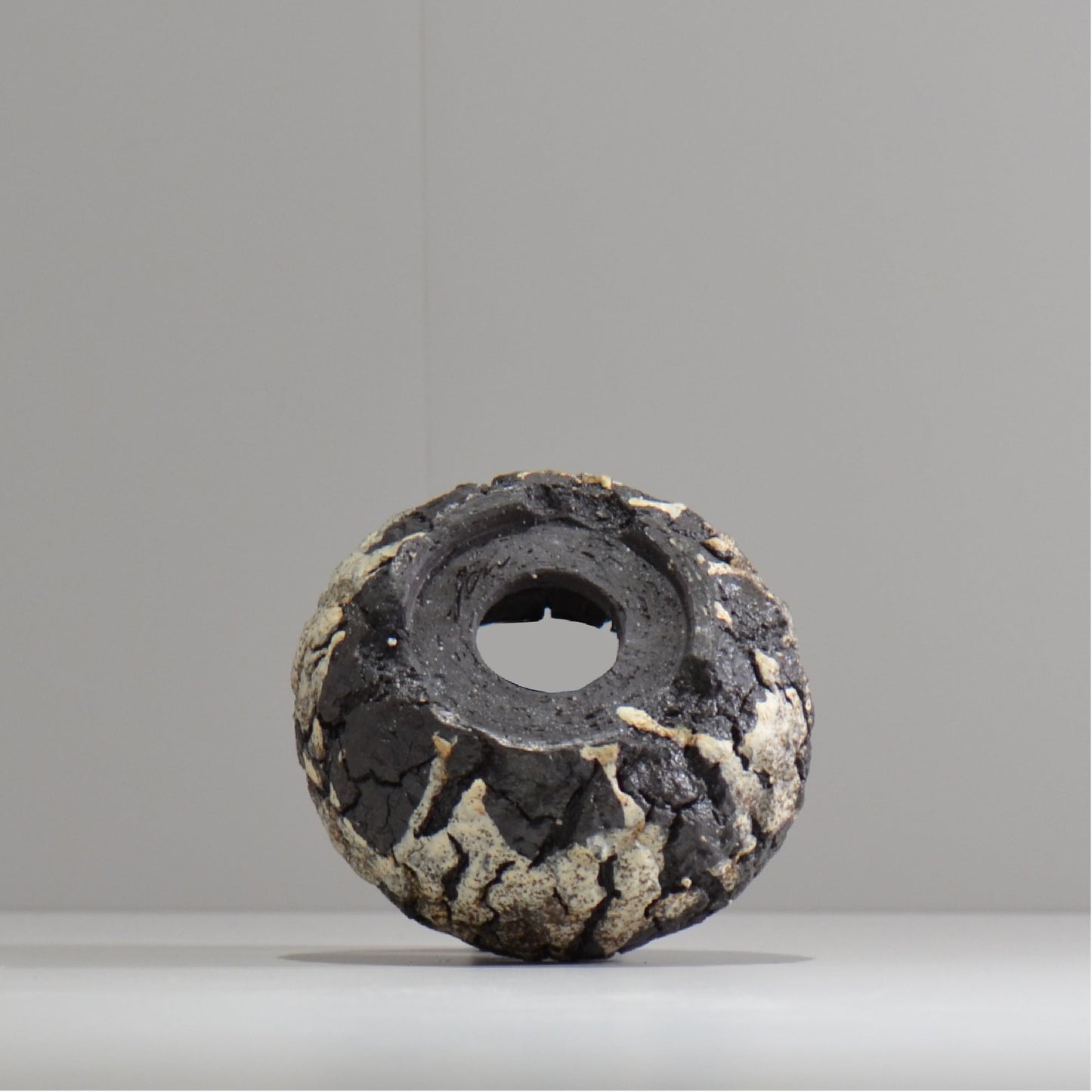 松井邦明 / 枯渇 / mk_ko01_s / 約 9.5cm / 植木鉢