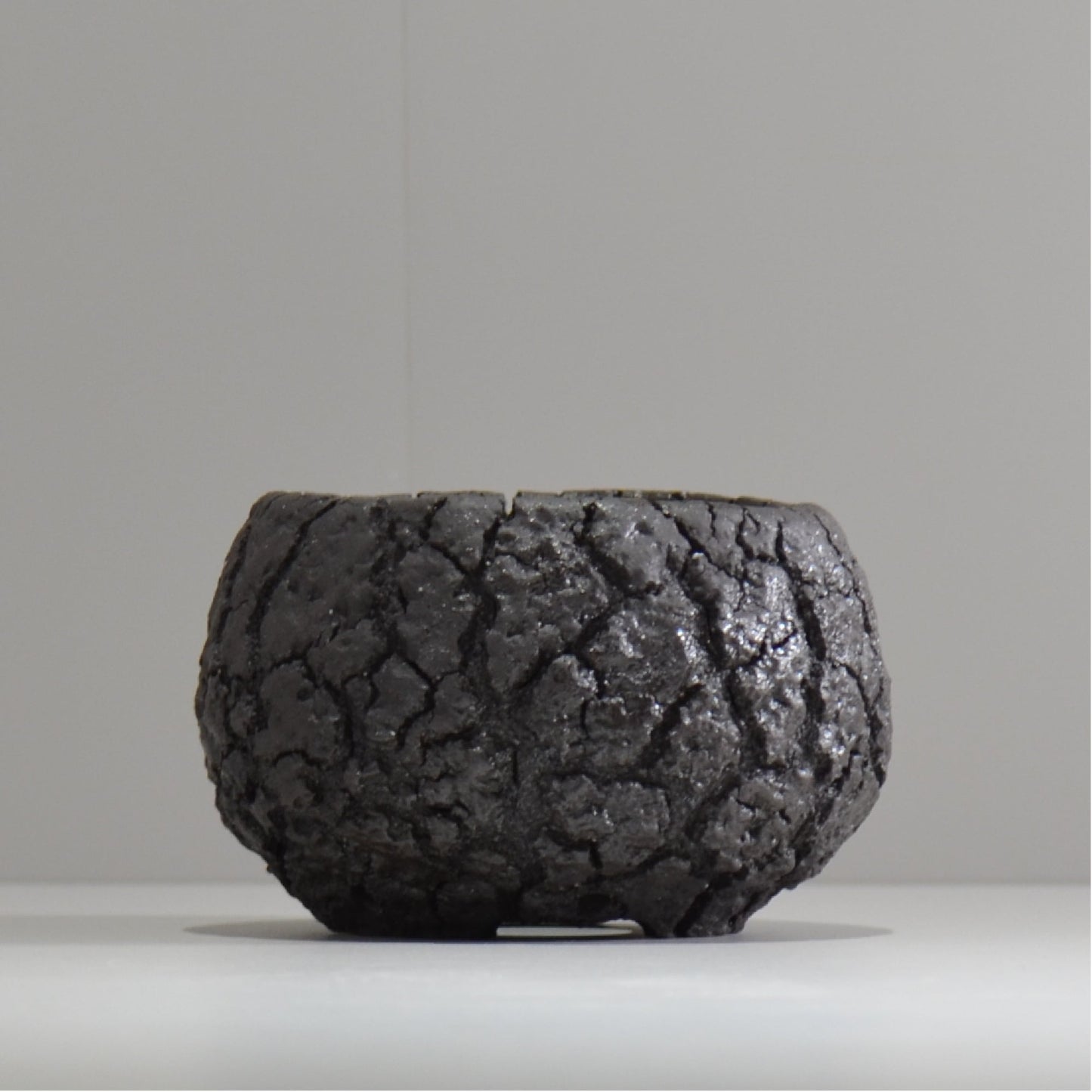 松井邦明 / 枯渇 / mk_ko06_s / 約 10cm / 植木鉢