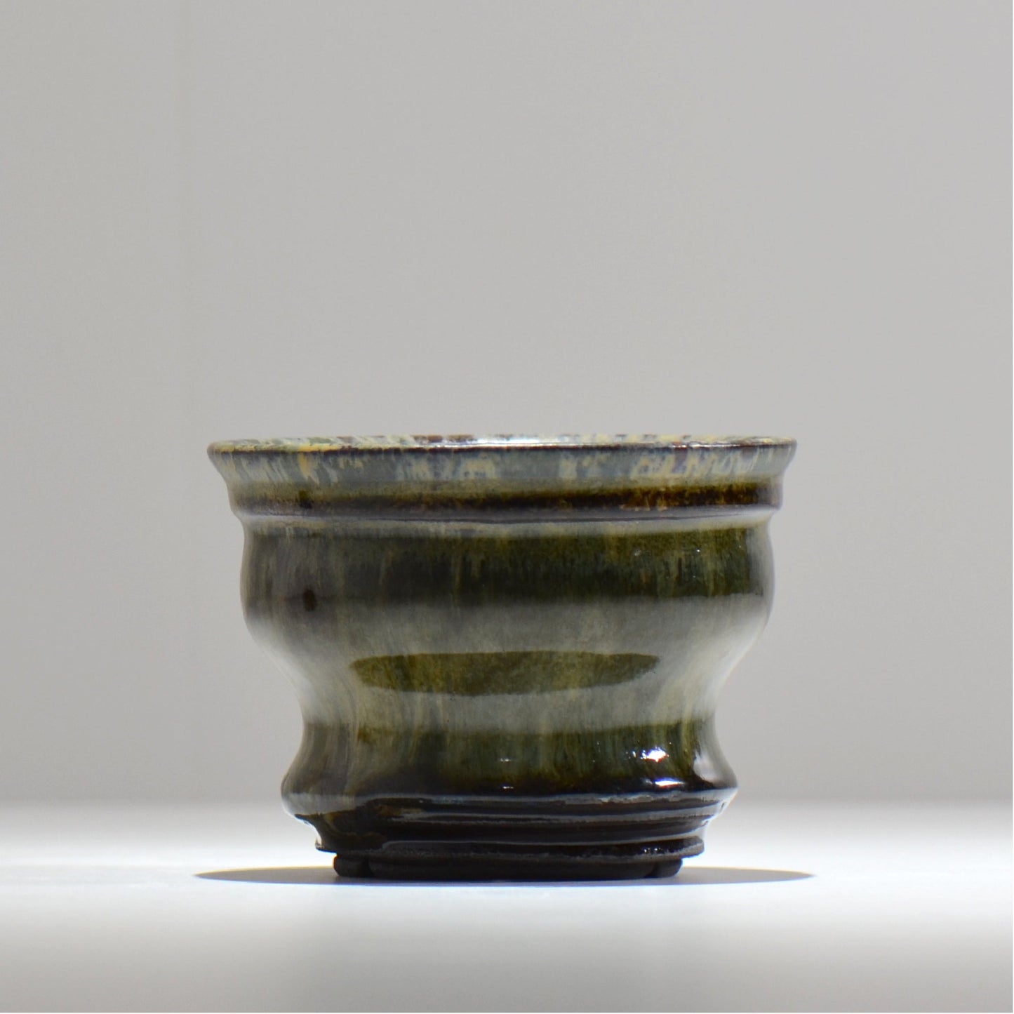 ヒノモトナツミ / 鈍-にび- / hn02_nb09_m / 約φ12.5cm / 植木鉢