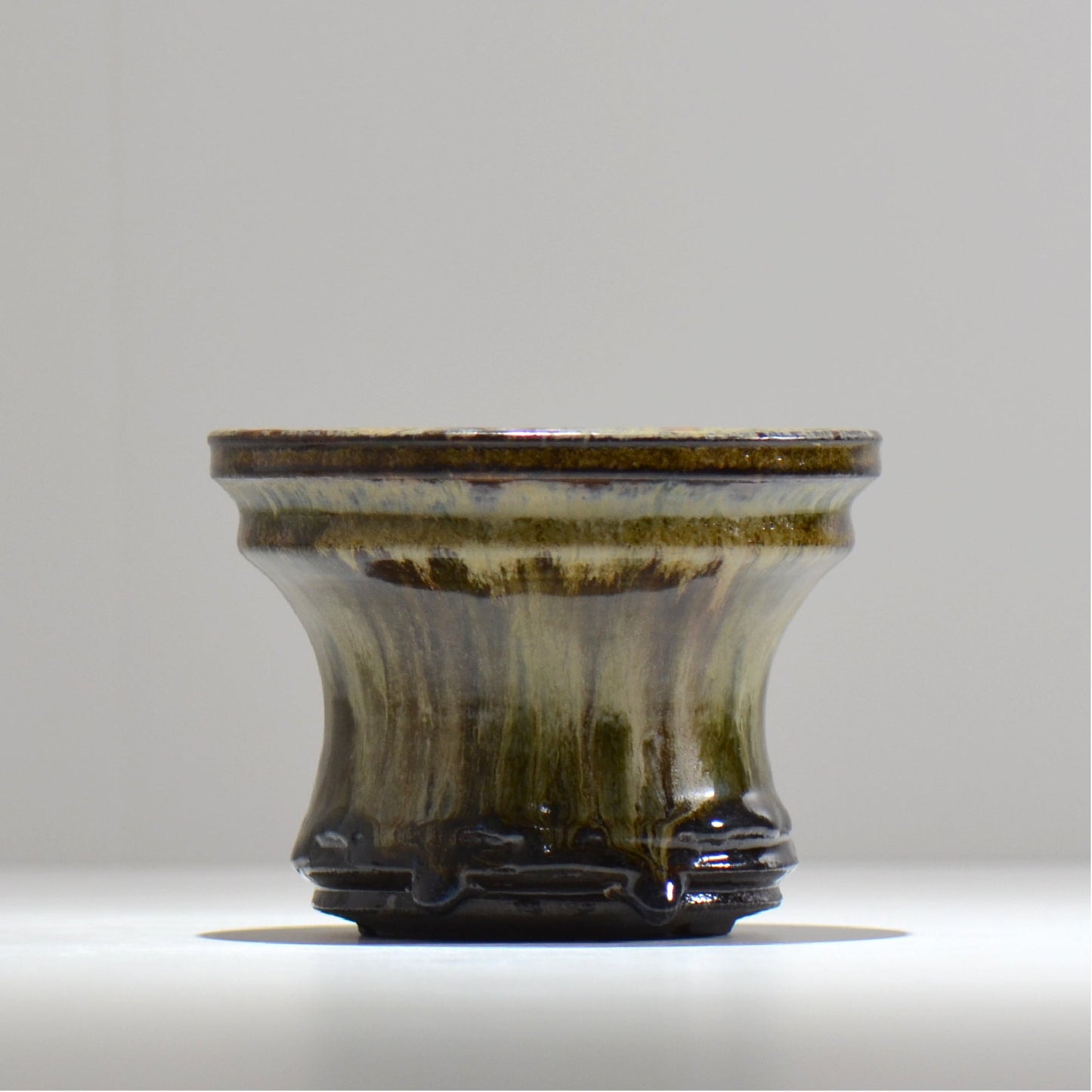ヒノモトナツミ / 鈍-にび- / hn02_nb15_m / 約φ13.3cm / 植木鉢