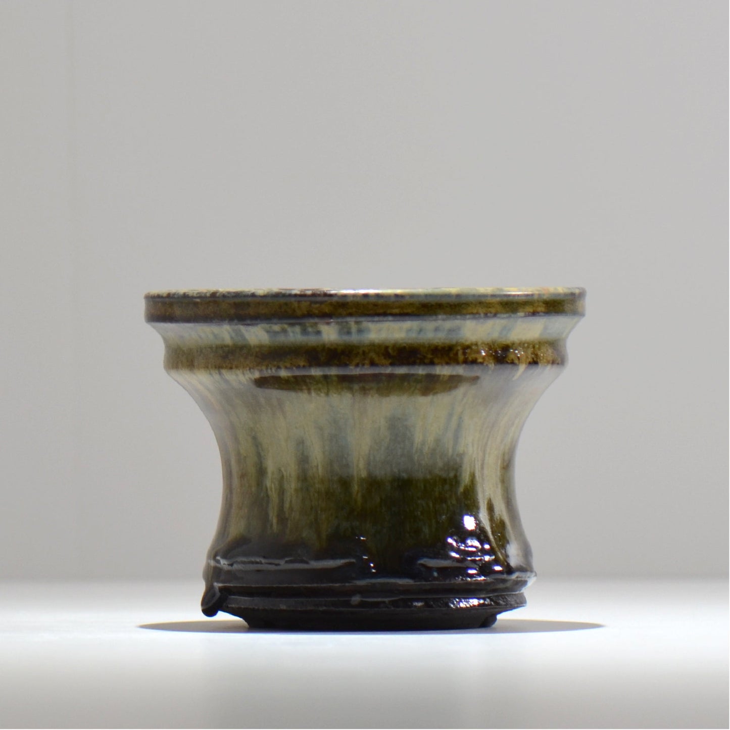 ヒノモトナツミ / 鈍-にび- / hn02_nb15_m / 約φ13.3cm / 植木鉢