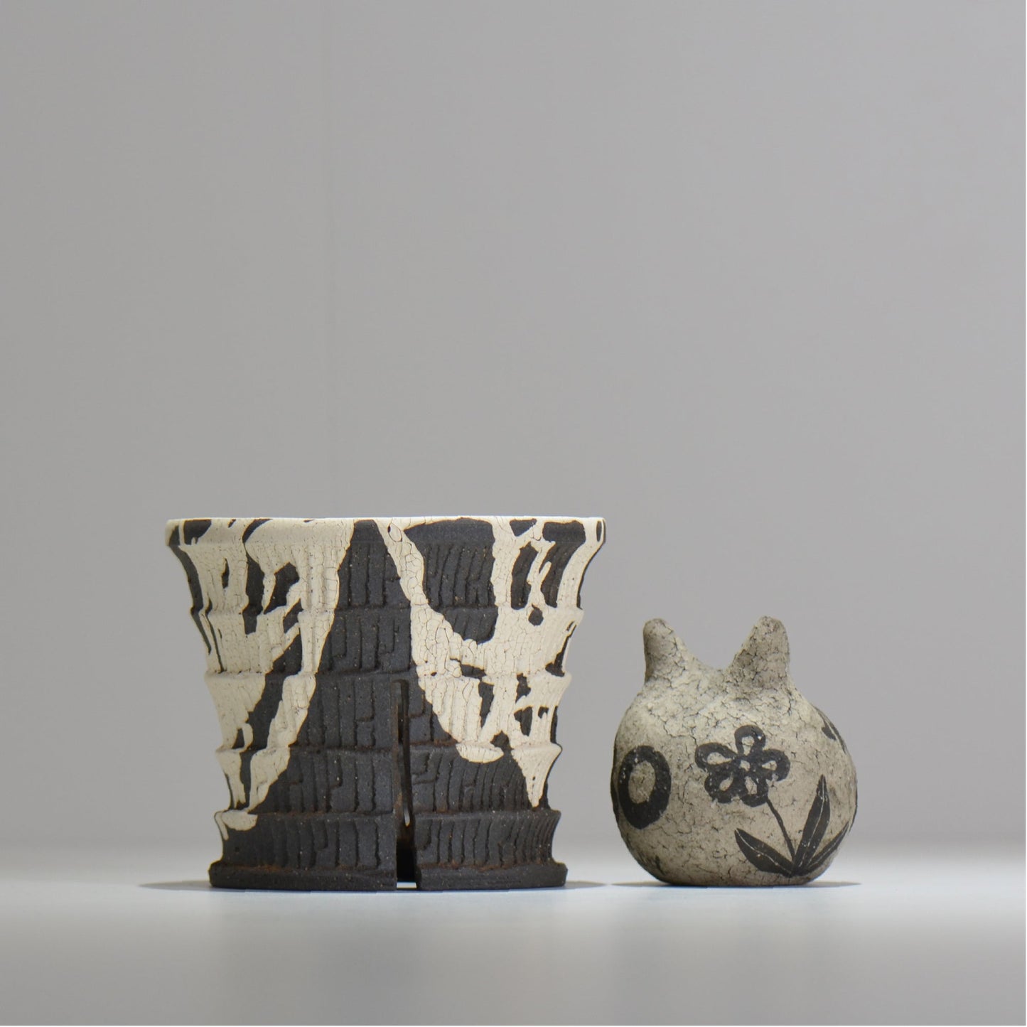 沼野 秀章 / 黒二白 / M / nh2_bwh18_m/ 約φ13.5cm / 植木鉢