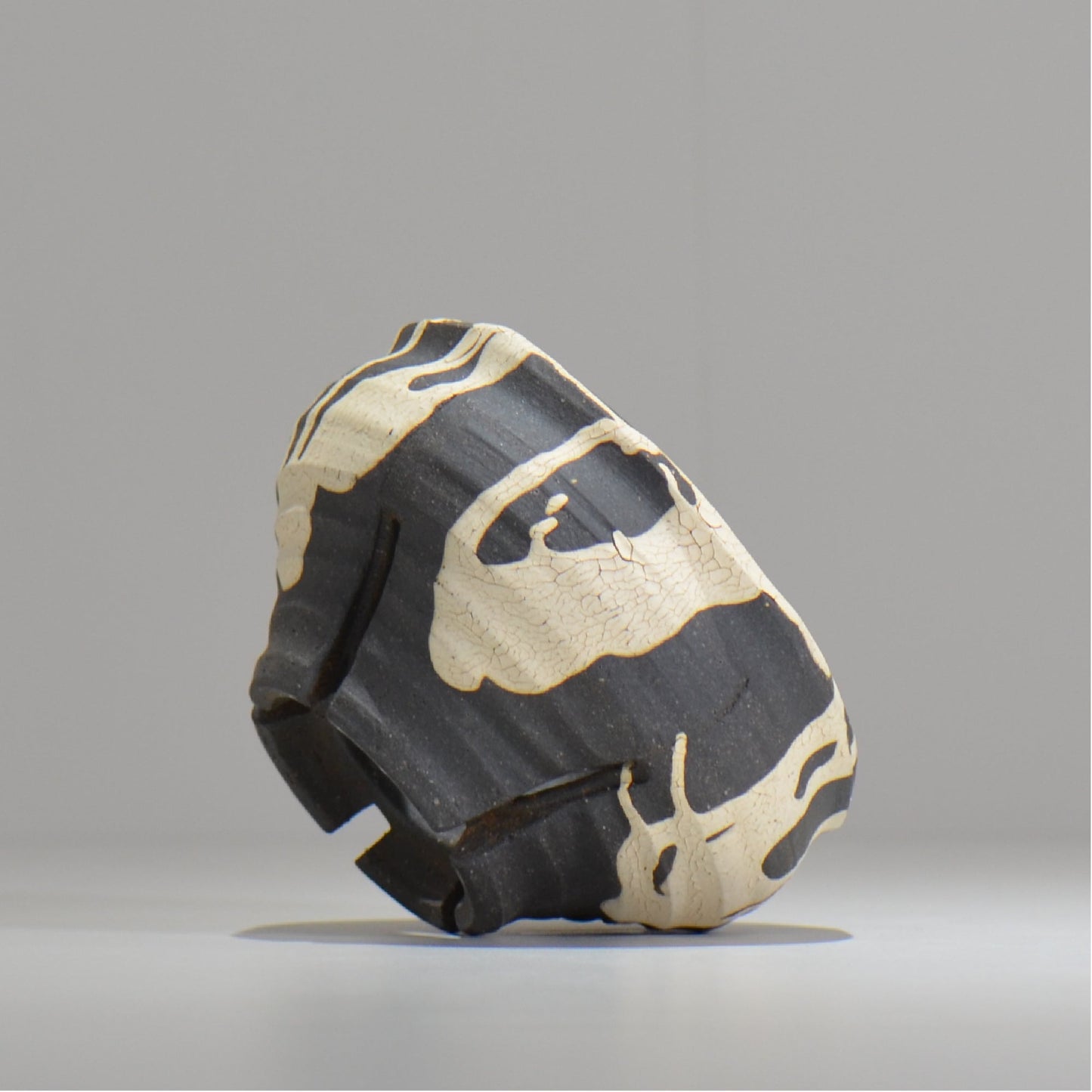 沼野 秀章 / 黒二白 / S / nh_bw04_s/ 約φ12cm / 植木鉢