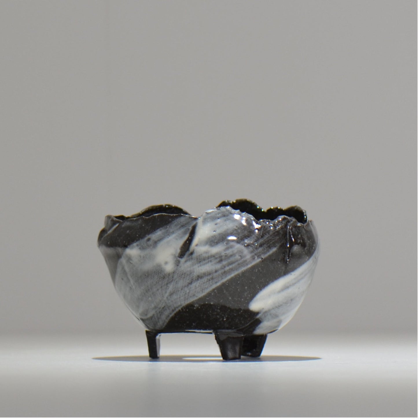 NAOTTERY / Nebula/ nt_ne4_s / 約 φ10cm / 植木鉢