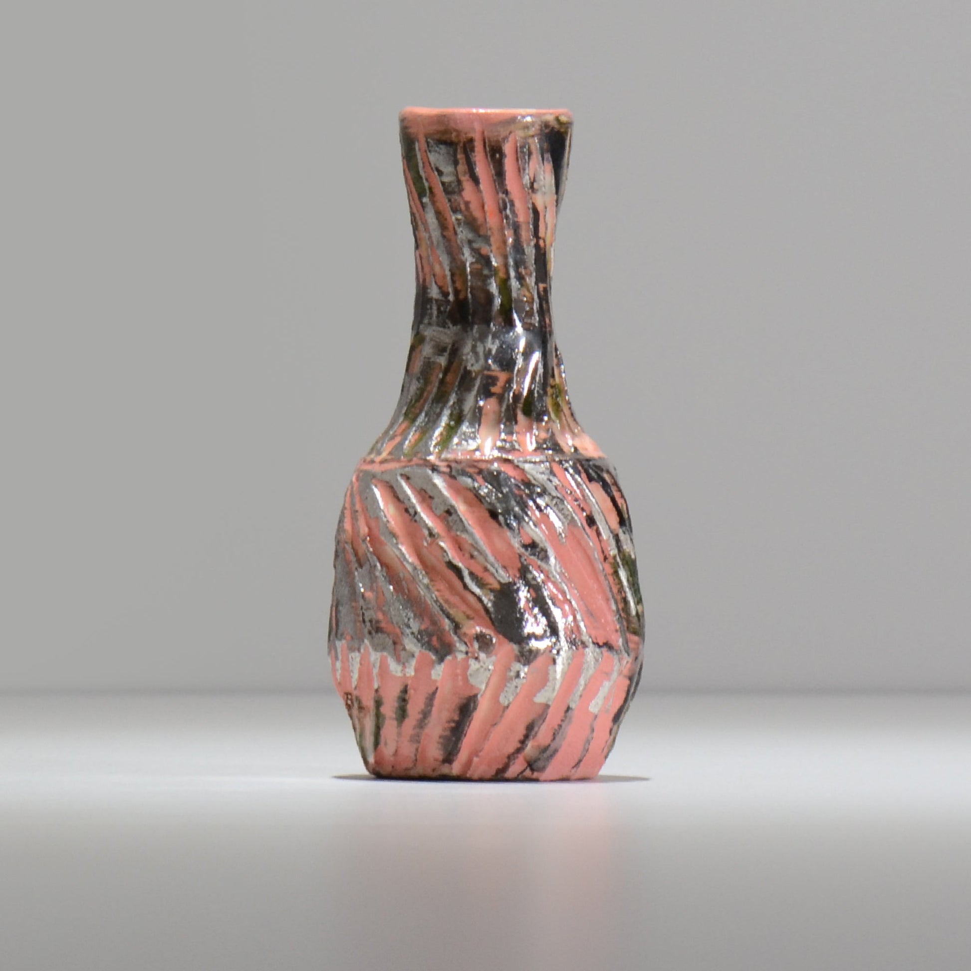 東絵理 / 一輪挿し プラチナ / platinum01_ichi03 / 約φ6.7cm / 花瓶