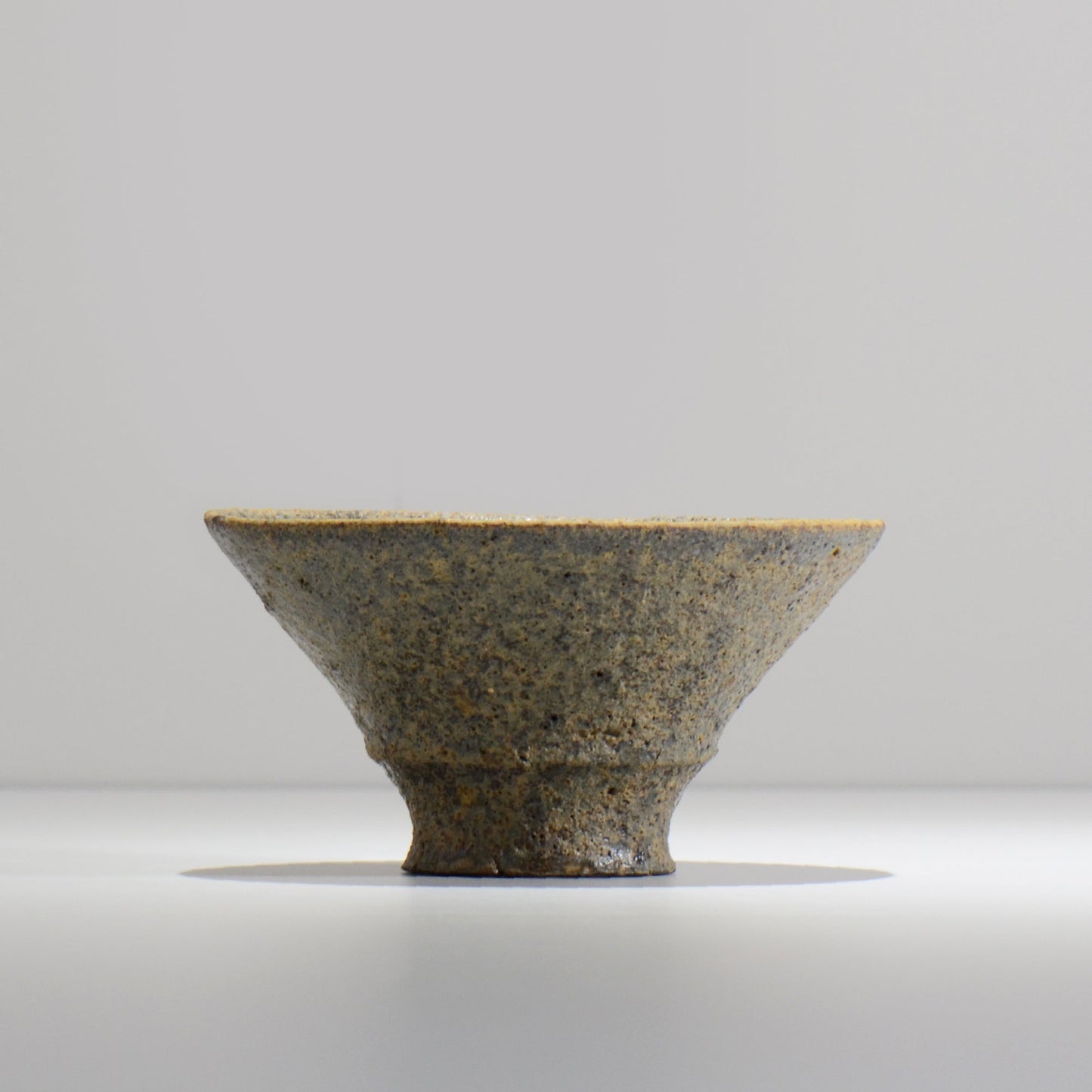 山下太 / ASOBO 錆(さび)/ 26 / 約 φ16.5cm / 植木鉢