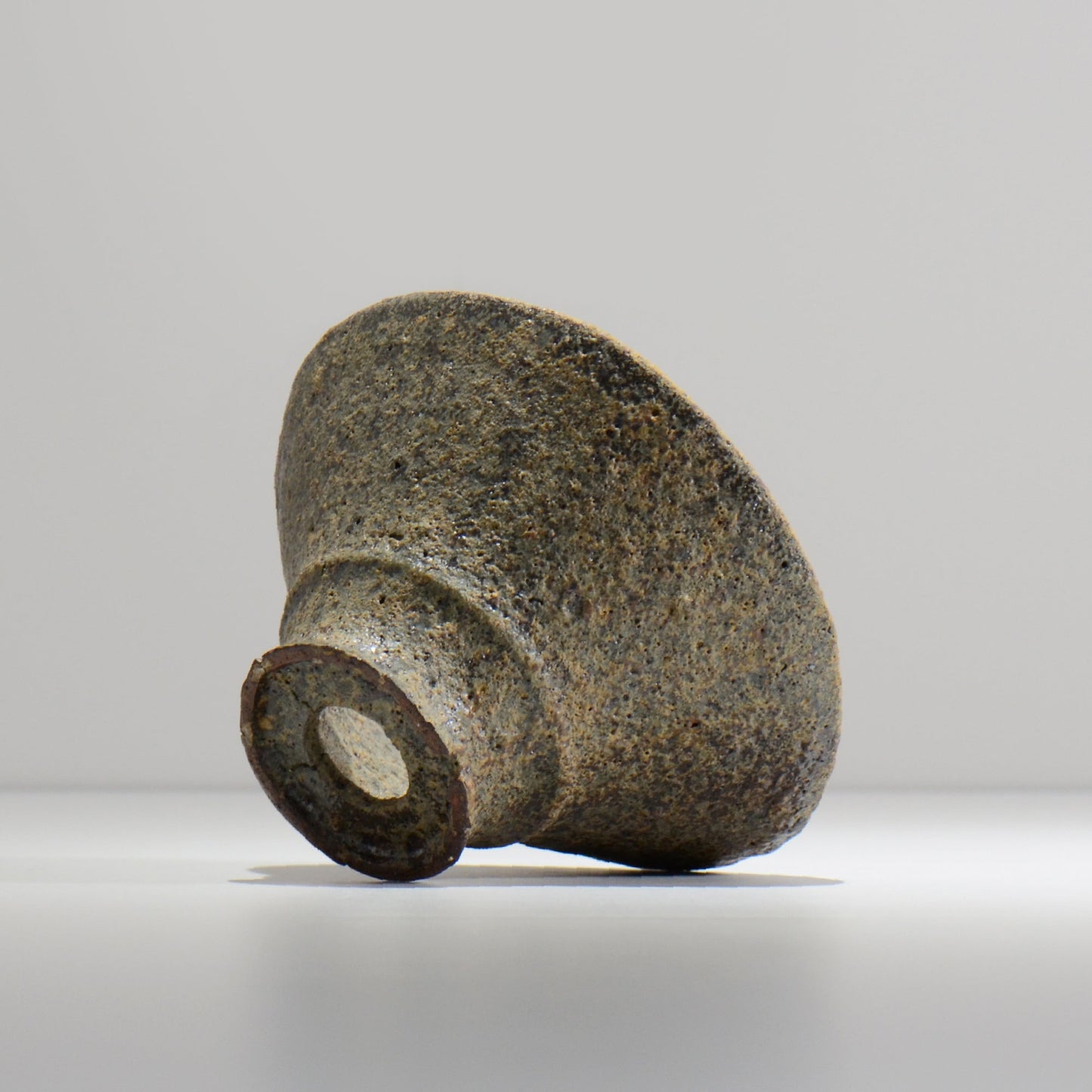 山下太 / ASOBO 錆(さび)/ 26 / 約 φ16.5cm / 植木鉢