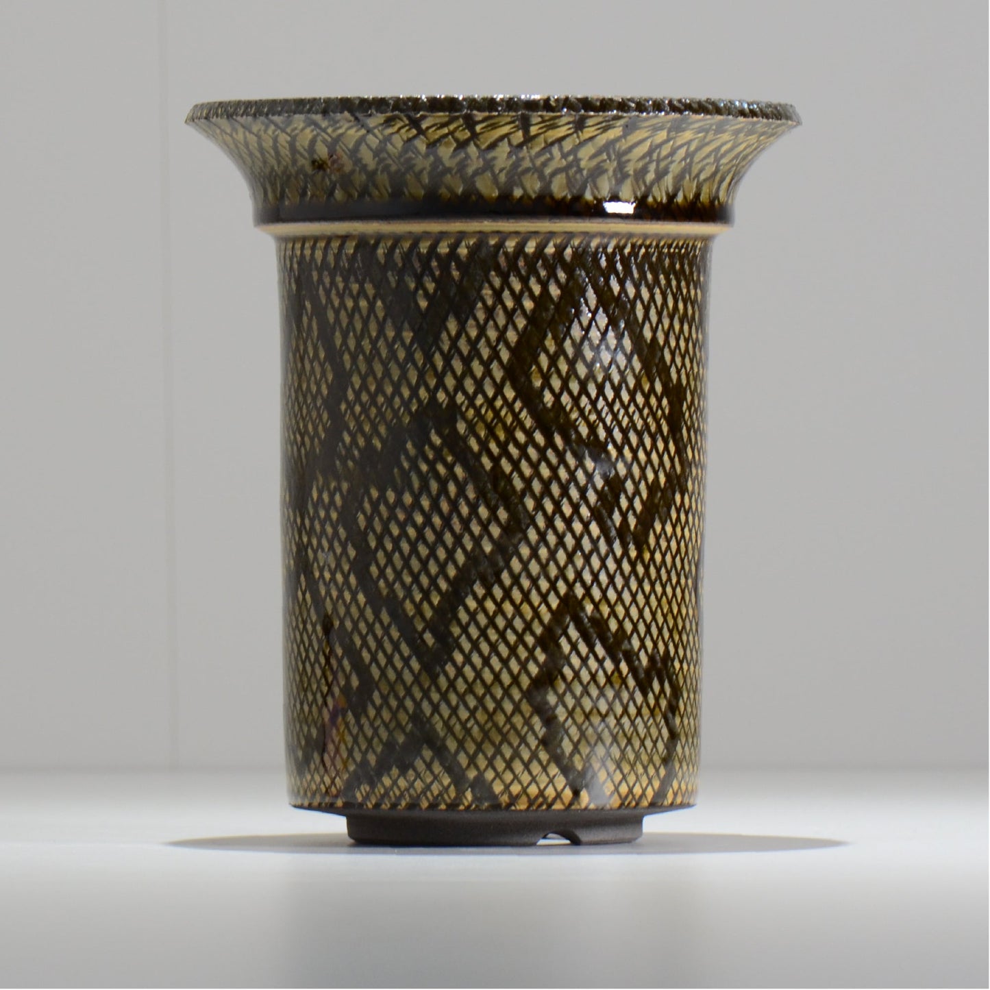 仲田唯希人 / SNAKE01_11 / 約φ15.3cm / 植木鉢