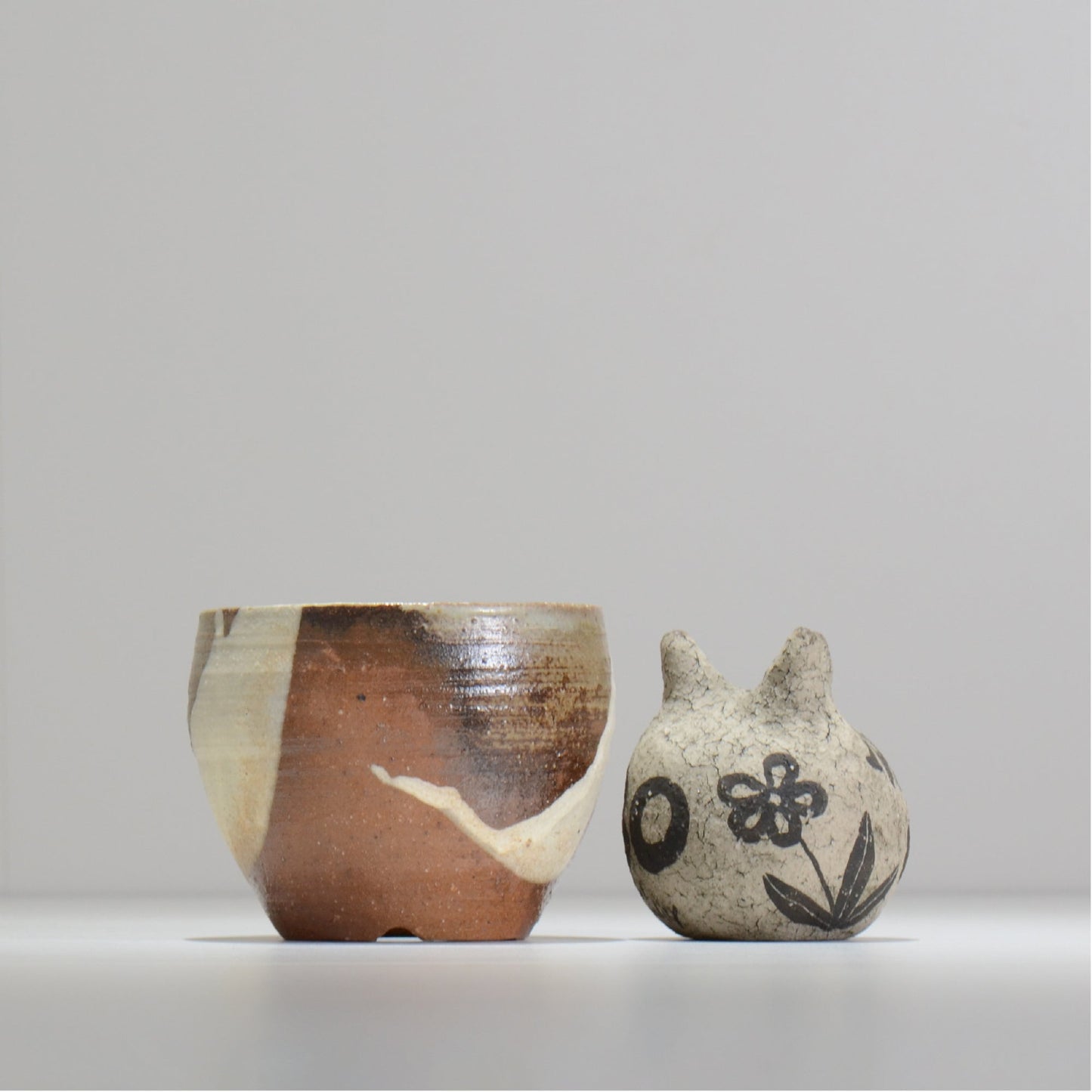 須釜 優子 / 伊賀白がけ 鉢 / su03_03_s  / 約 φ10.6cm / 植木鉢