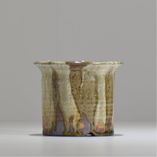 須釜 優子 / 伊賀白がけ鉢 / sy04_04_s / 約 φ12cm / 植木鉢