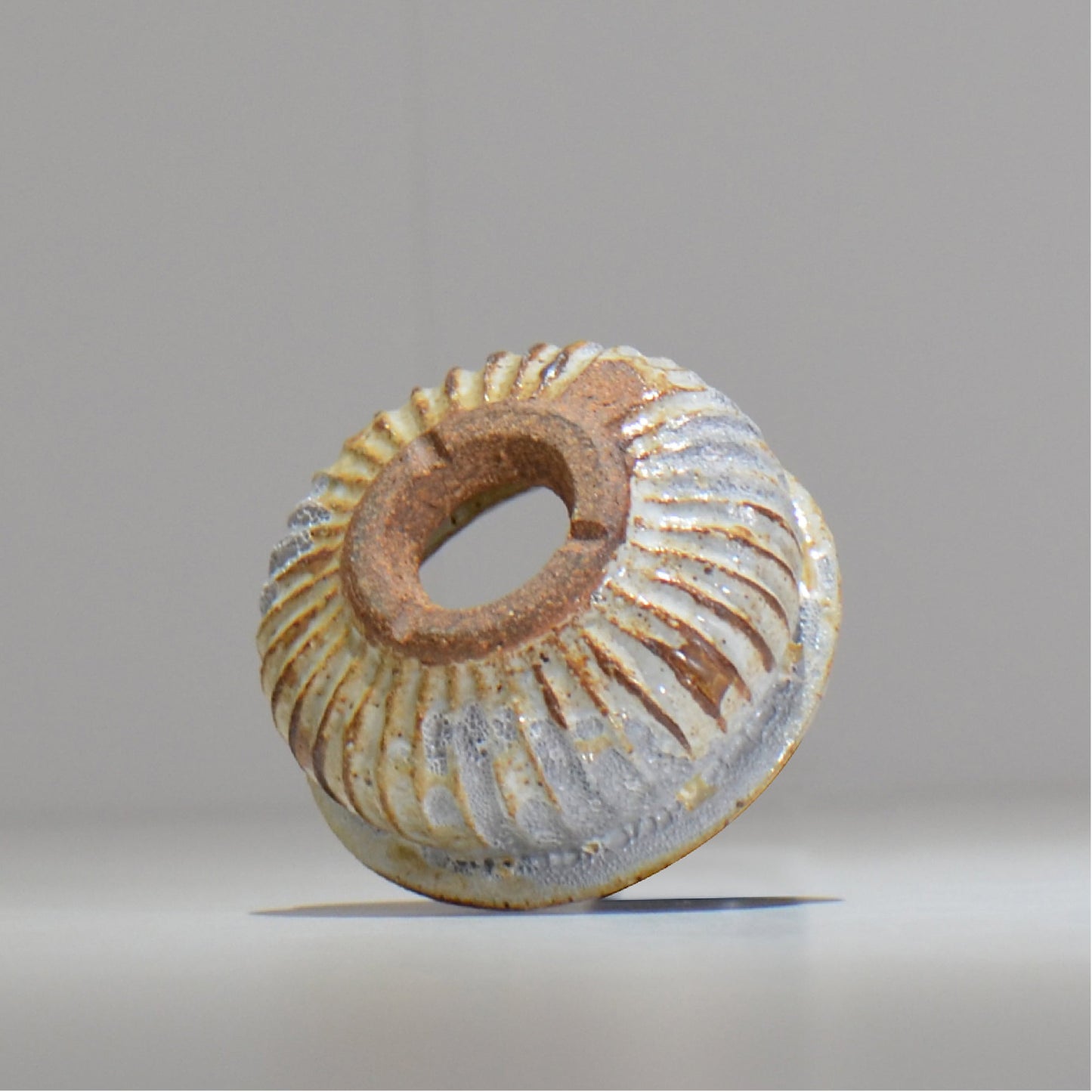 照鉢-terrace cotta- / Genesis obelisk
 / tc_04_xs / 約9cm × 植木鉢