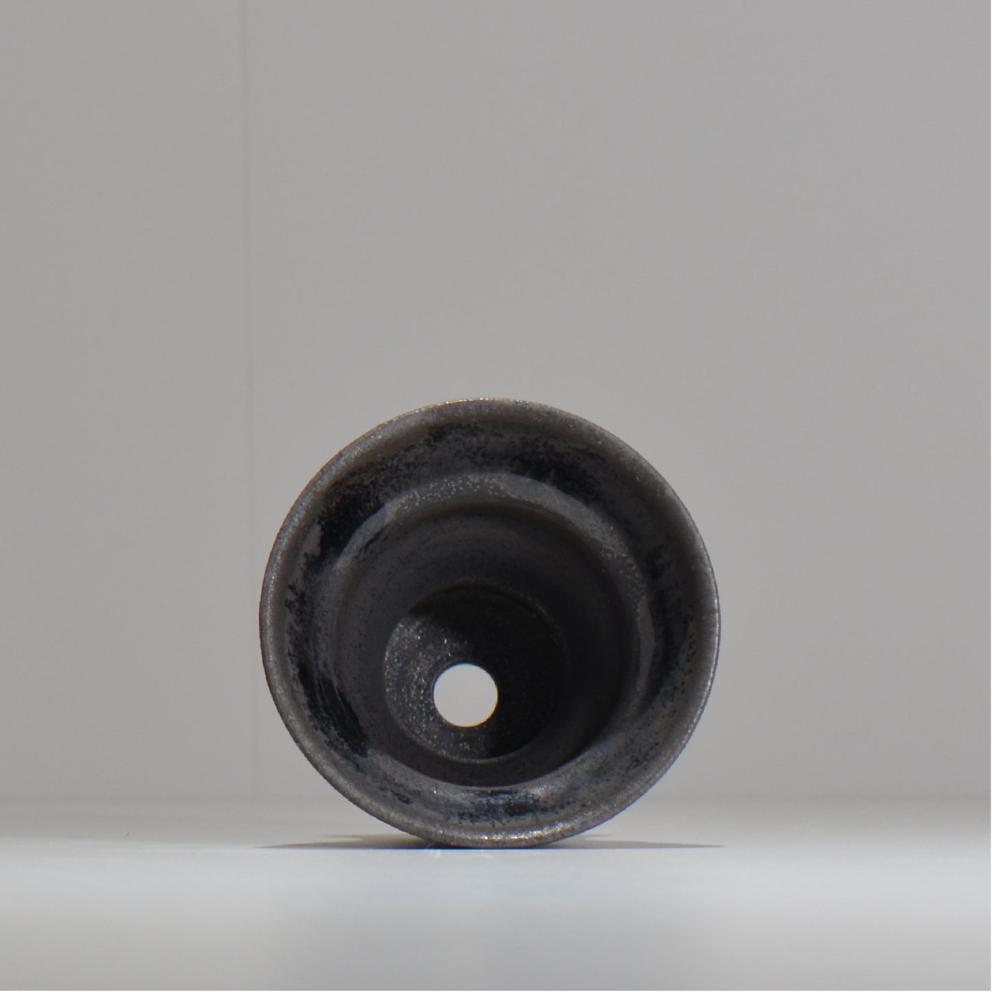 YATAGARASU / No.8 Type A 001 / S / 約 φ9.5cm / 植木鉢