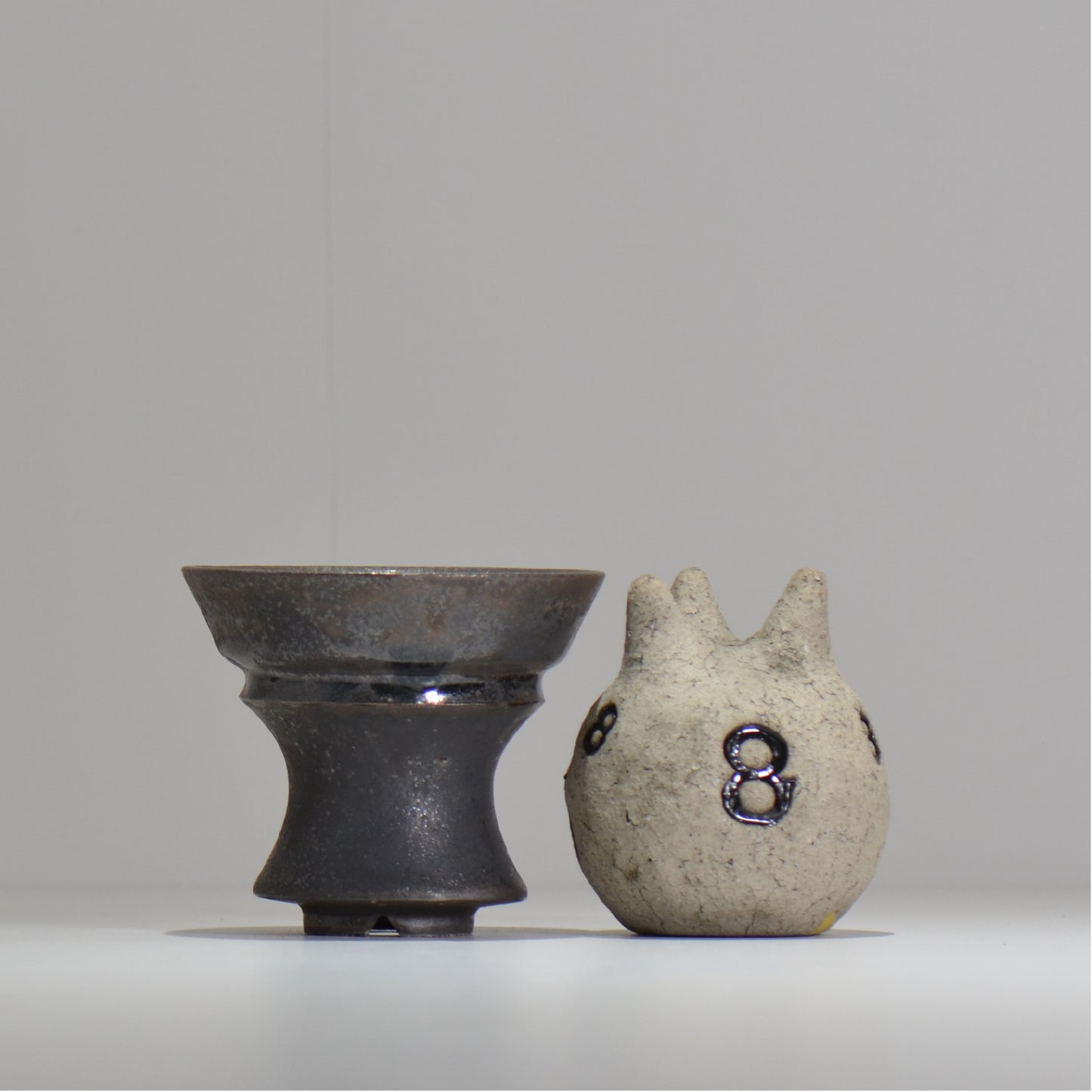 YATAGARASU / No.8 Type A 001 / S / 約 φ9.5cm / 植木鉢
