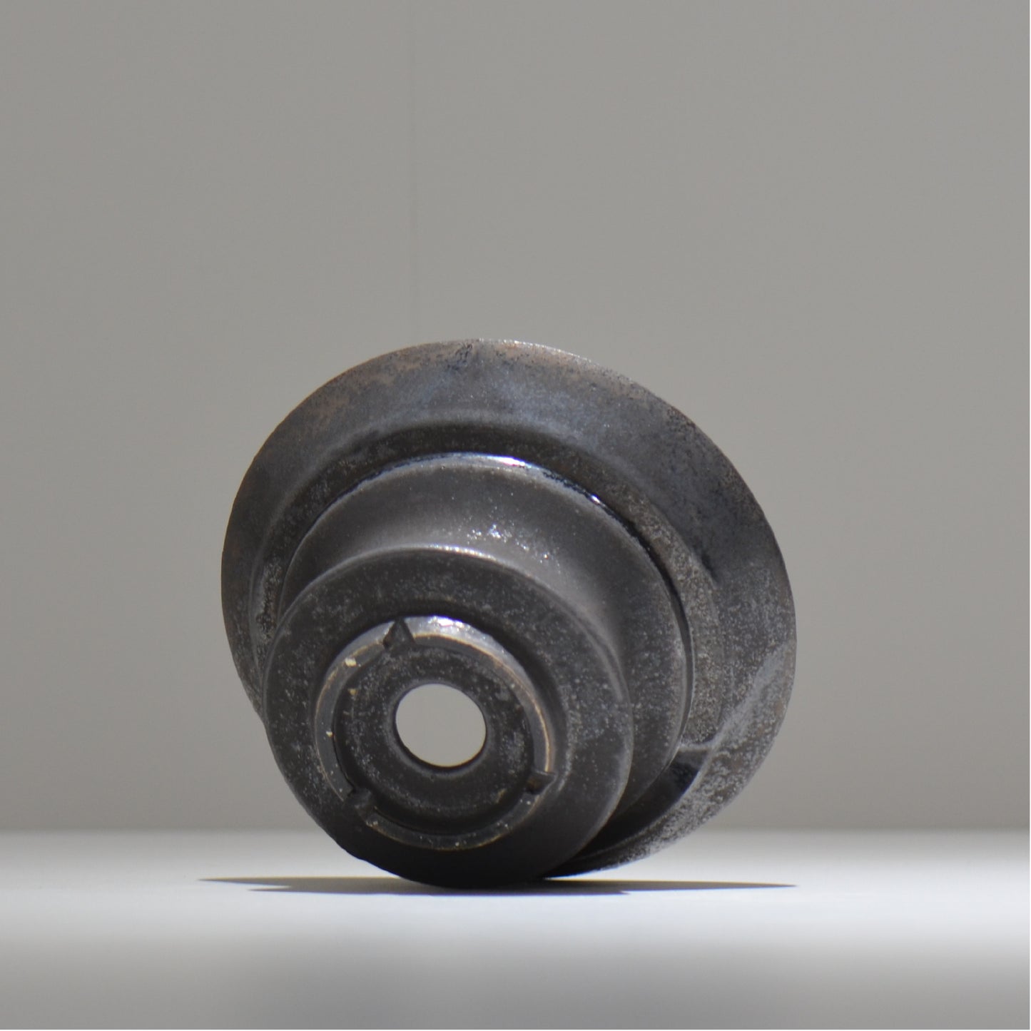 YATAGARASU / No.8 Type A 002 / L / 約 φ15.5cm / 植木鉢