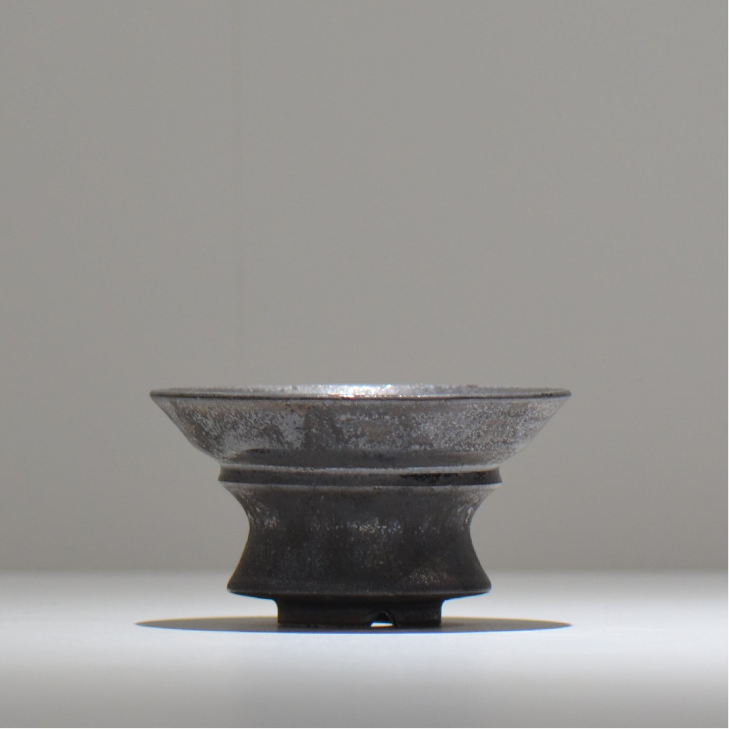 YATAGARASU / No.8 Type A 002/ M /約 φ12.5cm / 植木鉢