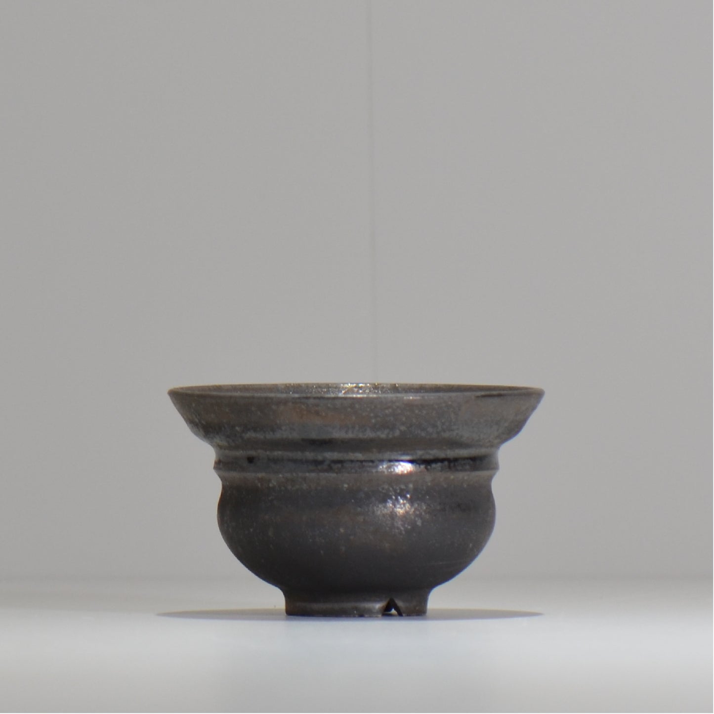 YATAGARASU / No.8 Type A 004 / S / 約 φ9.5cm / 植木鉢