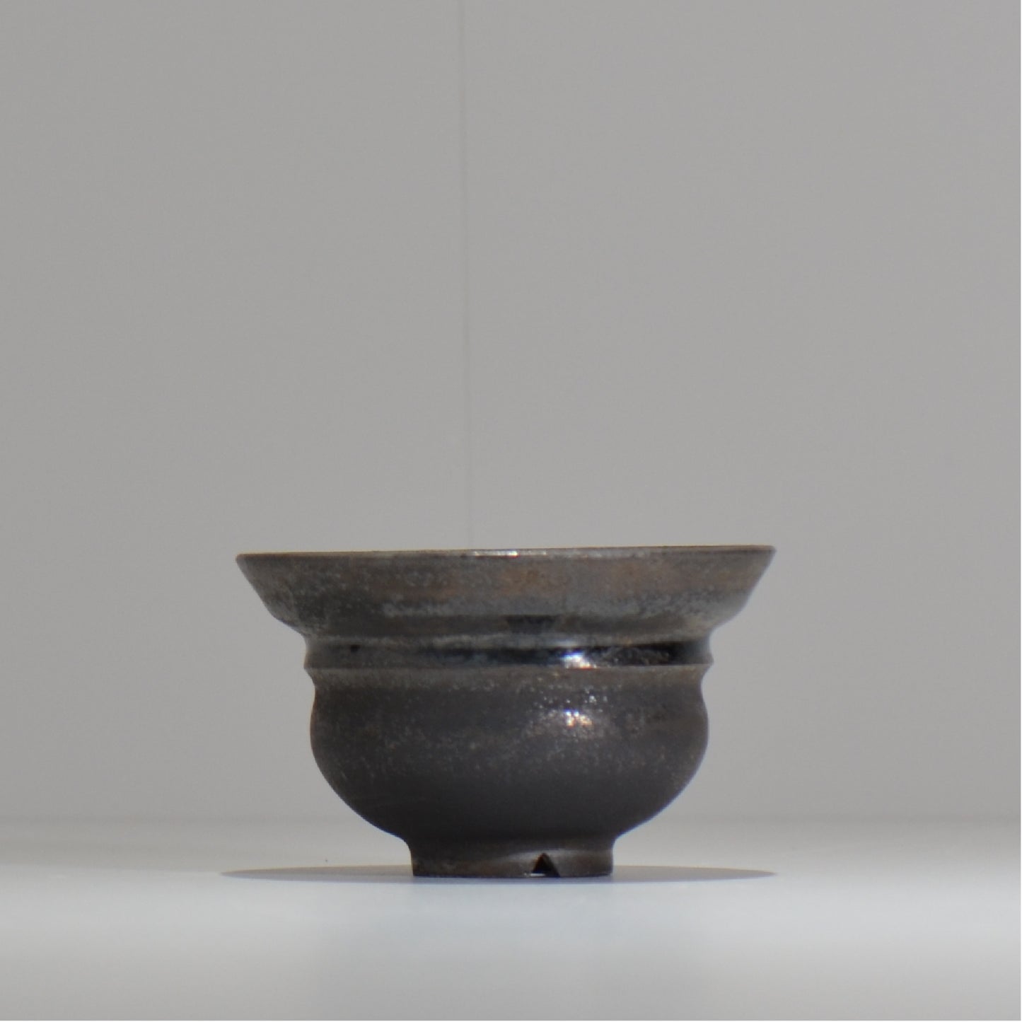 YATAGARASU / No.8 Type A 004 / S / 約 φ9.5cm / 植木鉢