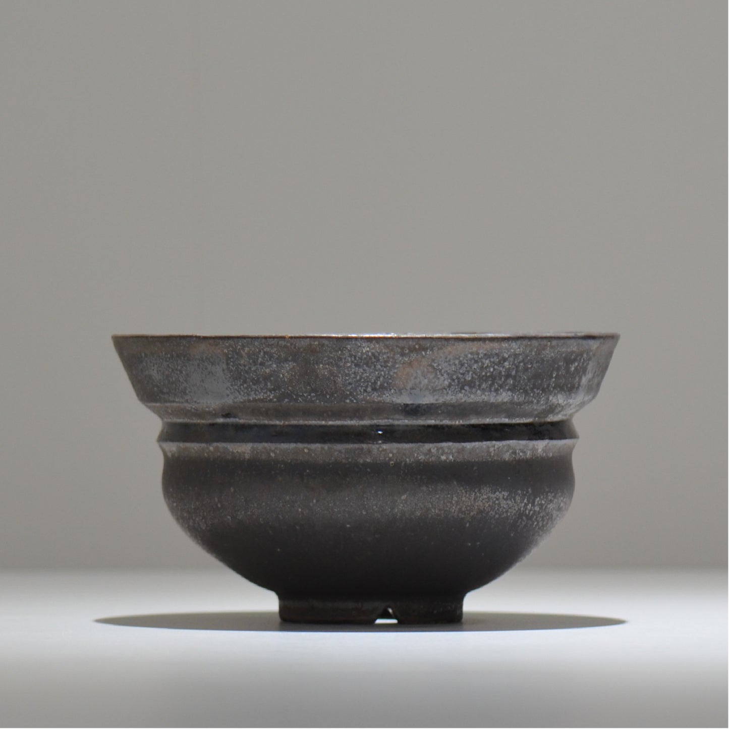 YATAGARASU / No.8 Type A 004 / XL / 約 φ17.0cm / 植木鉢