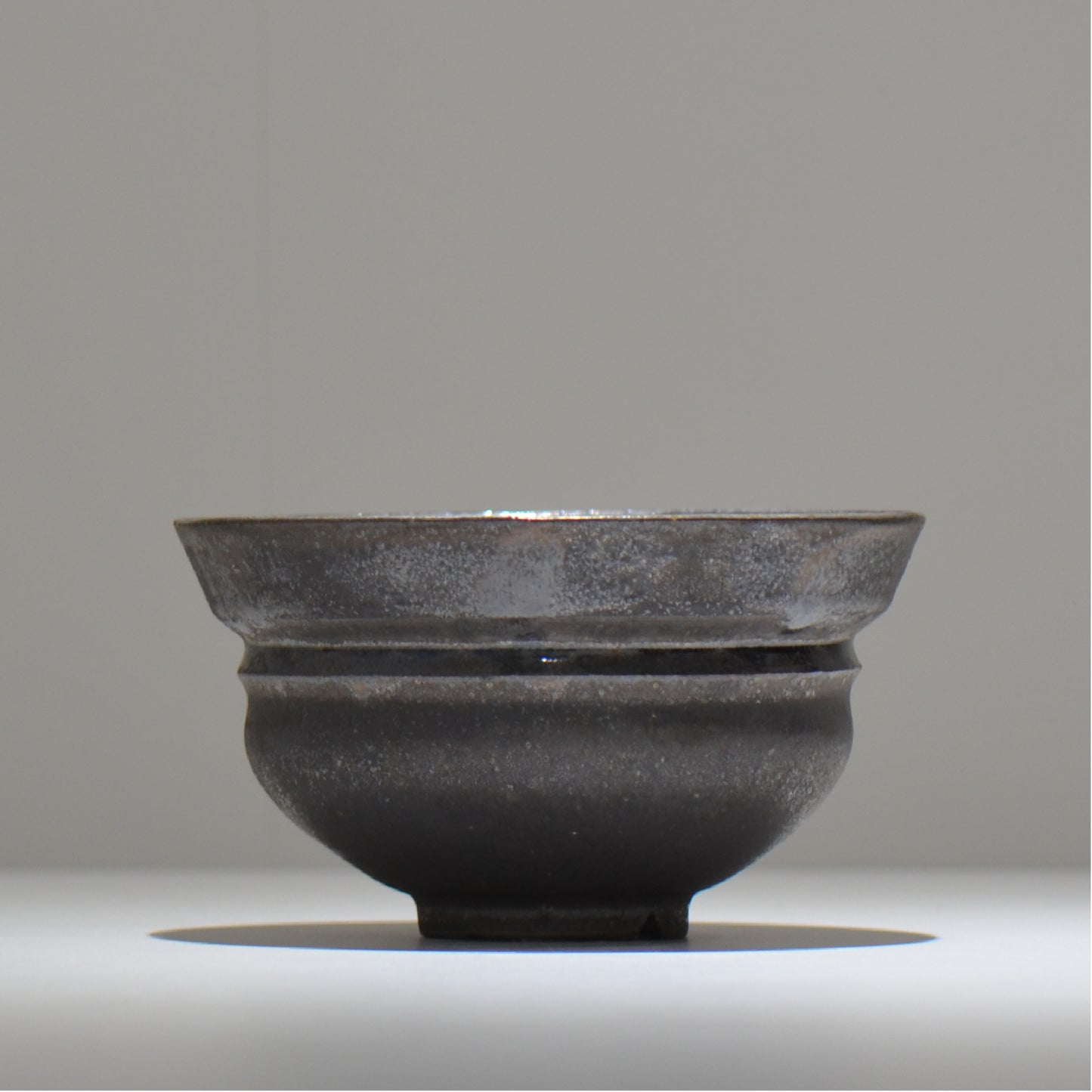 YATAGARASU / No.8 Type A 004 / XL / 約 φ17.0cm / 植木鉢