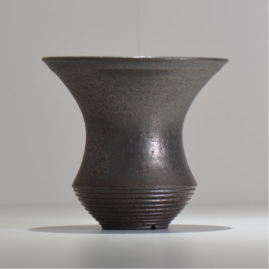 HACHILABO / UNIQUE POT 01 / XL / 約 φ17.5cm / 植木鉢