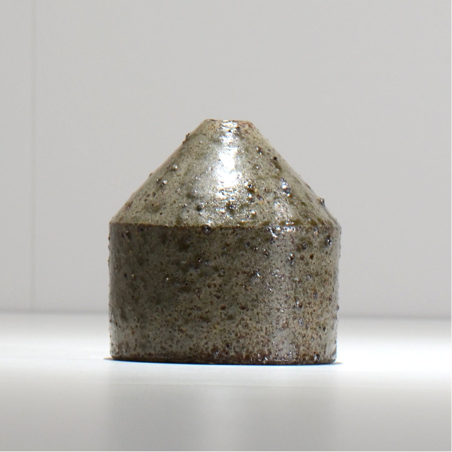 山下太 / ASOBO / 一輪挿し / asobo_ichi03 / 口径約 φ1.6cm / 花瓶