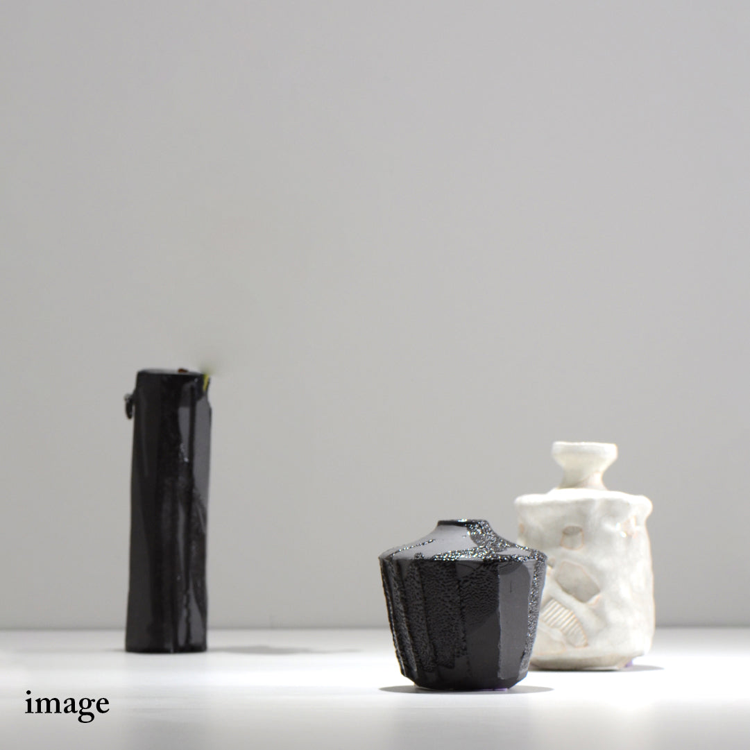 穂髙隆児 / 一輪挿し / akatuski02_ichi02/ 口径約 φ1.5cm / 花瓶