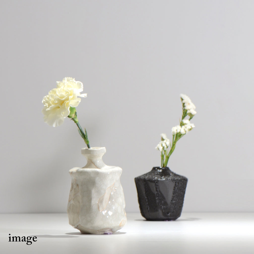 穂髙隆児 / 一輪挿し / akatuski02_ichi02/ 口径約 φ1.5cm / 花瓶