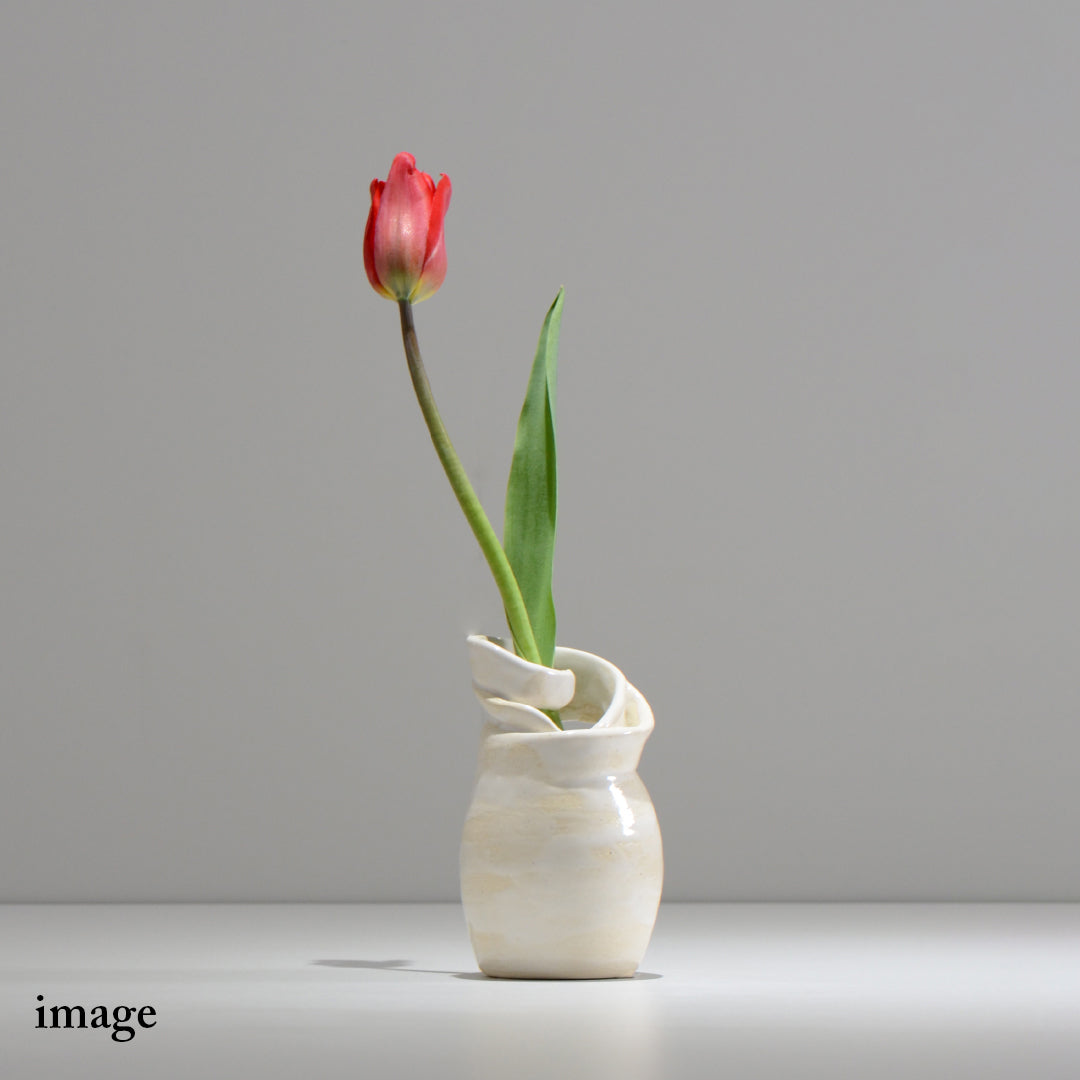 坂尾寛子 / 一輪挿し / saka_ichi01 / 口径約 φ3cm / 花瓶