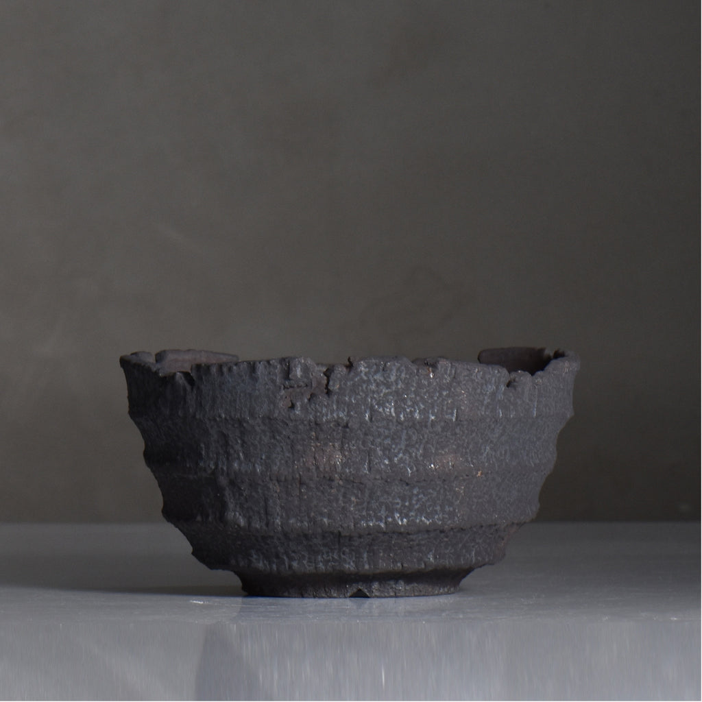 菊地元野 / AVOCADO BORDER ブラック 04/L/ 約φ16cm / 植木鉢