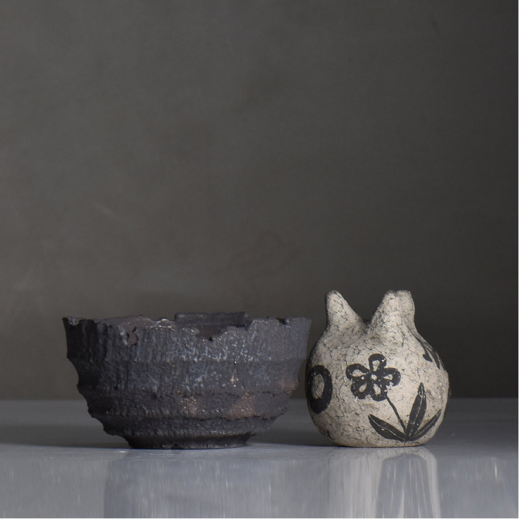 菊地元野 / AVOCADO BORDER ブラック 04/M/ 約φ13cm / 植木鉢