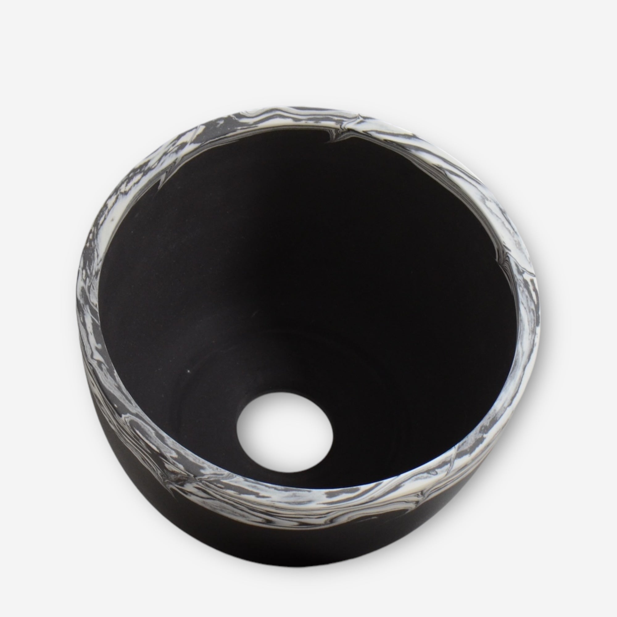 21.山本真郎 / 黒仙  / kokusen_01_big  / 大鉢 / 約 φ21cm / 植木鉢