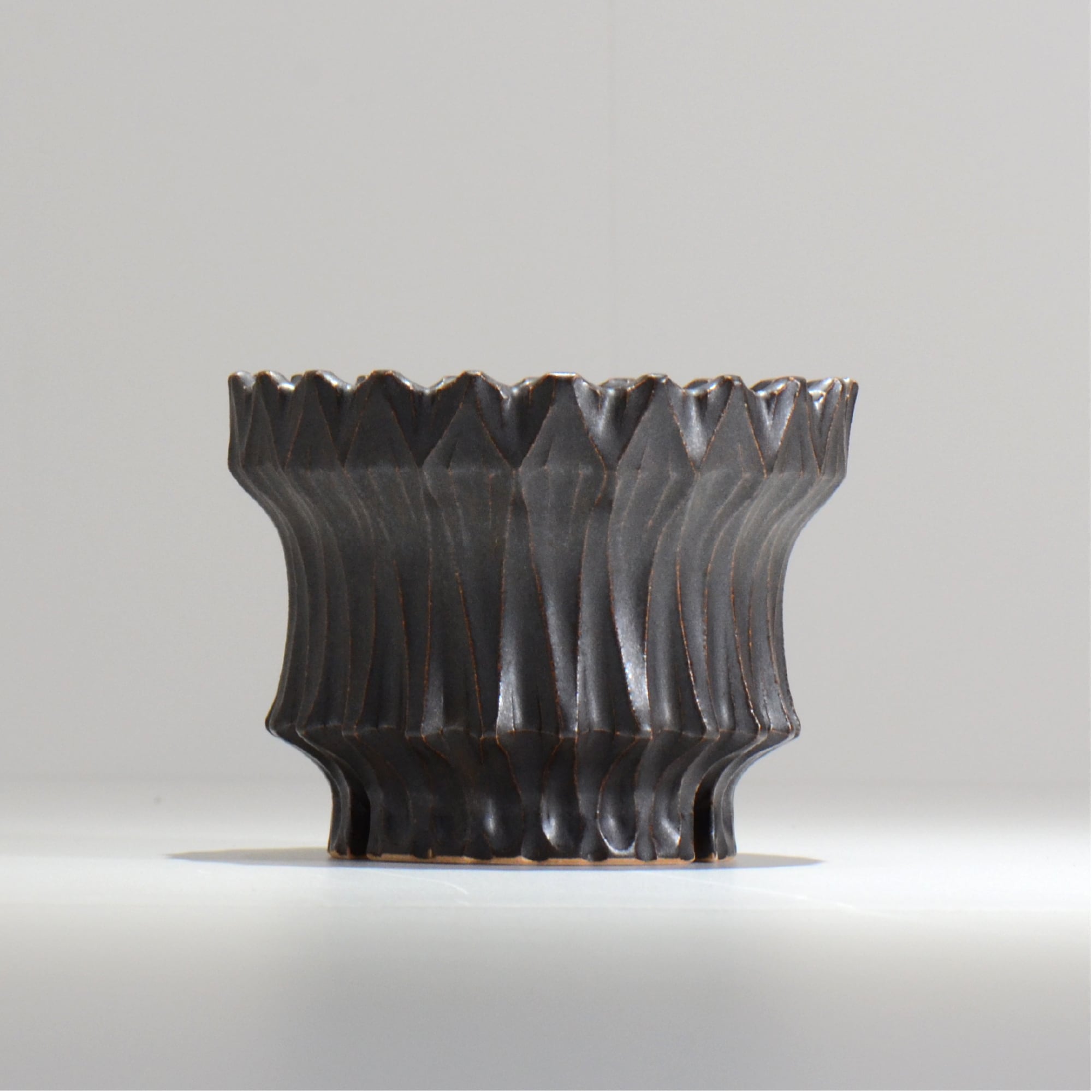 中野 明彦 / KIRIKO‗n03 / 約 φ12.5cm / M / ブラック / 植木鉢