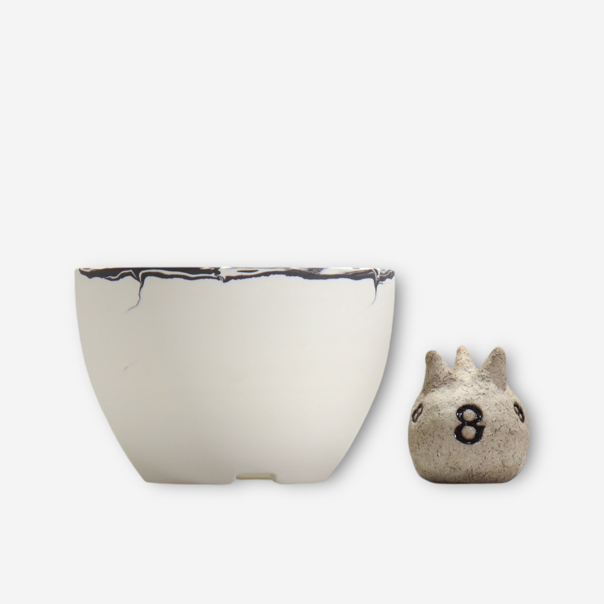 22.山本真郎 / 白仙  / hakusen_02_big  / 大鉢 /  約 φ19.5cm / 植木鉢