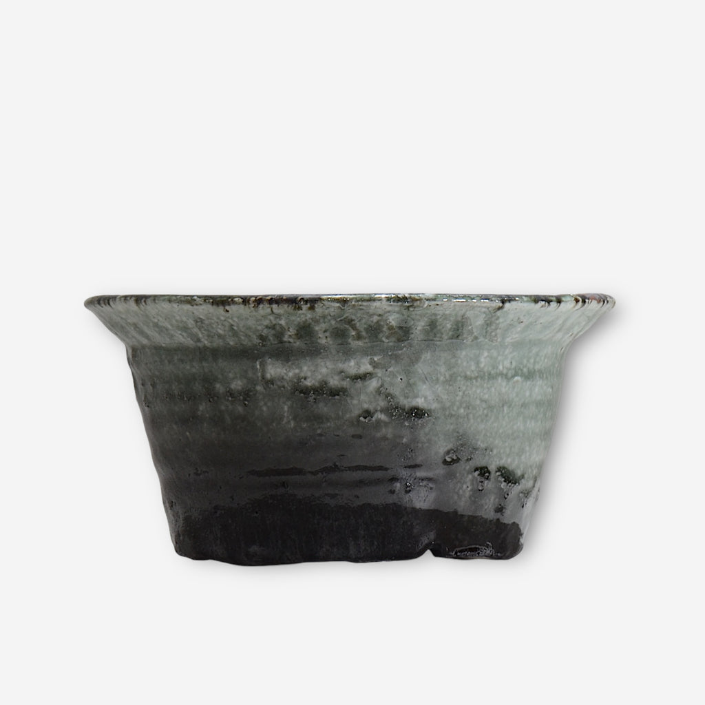 28.須釜 優子 / 伊賀印化鉢 / su02_02_big  / 大鉢 /  約 φ25.7cm / 植木鉢