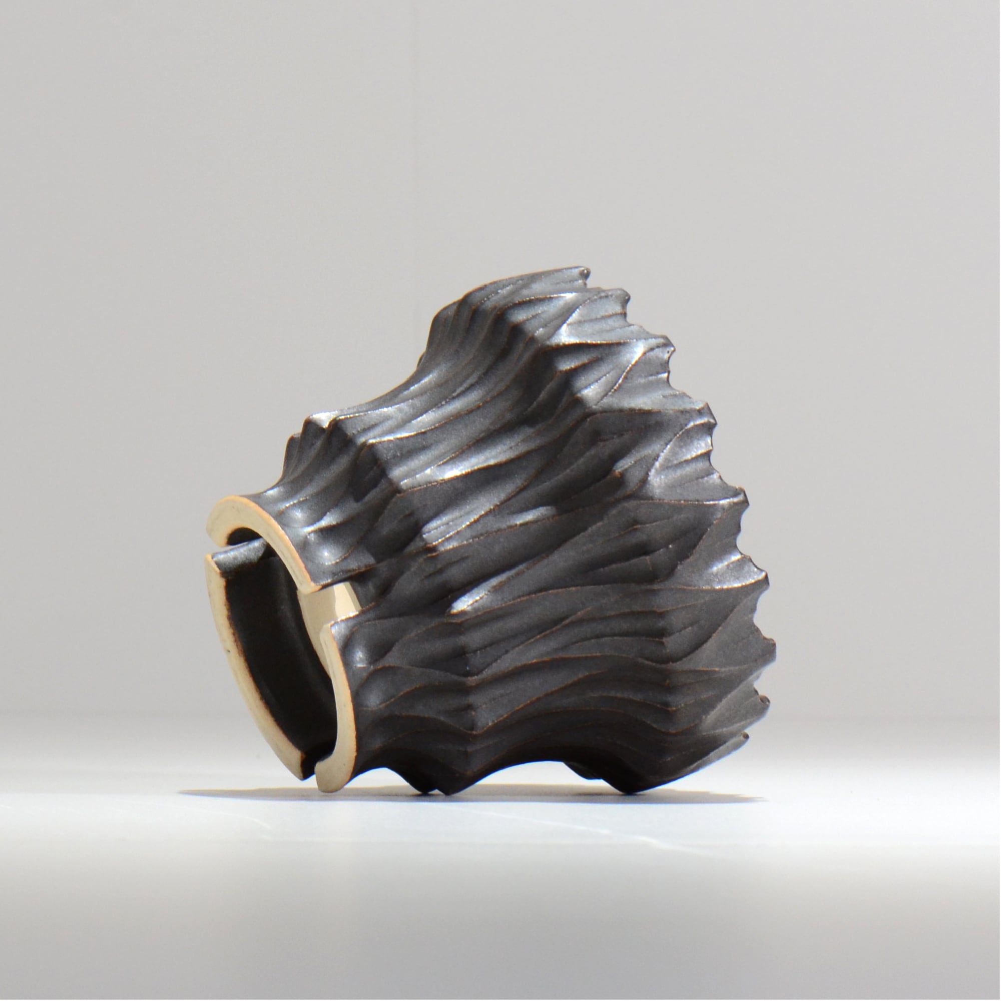 中野 明彦 / KIRIKO‗n01 / 約 φ10.3cm / S / ブラック / 植木鉢