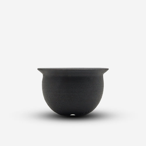 YATAGARASU / 安善 BKM 02 / 約 φ11.0cm / 植木鉢