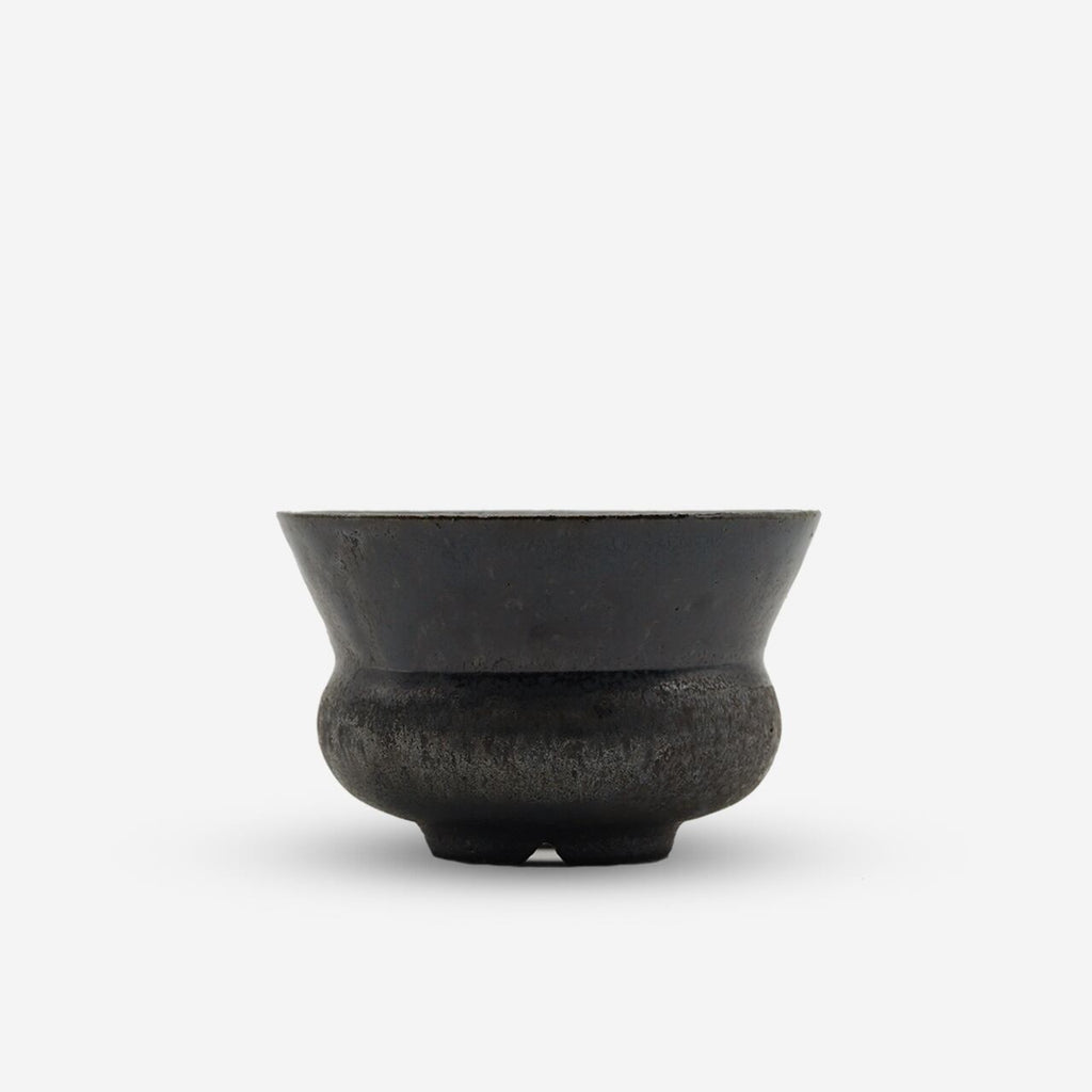 YATAGARASU / No.8 Type B 107 / 約 φ10cm /植木鉢