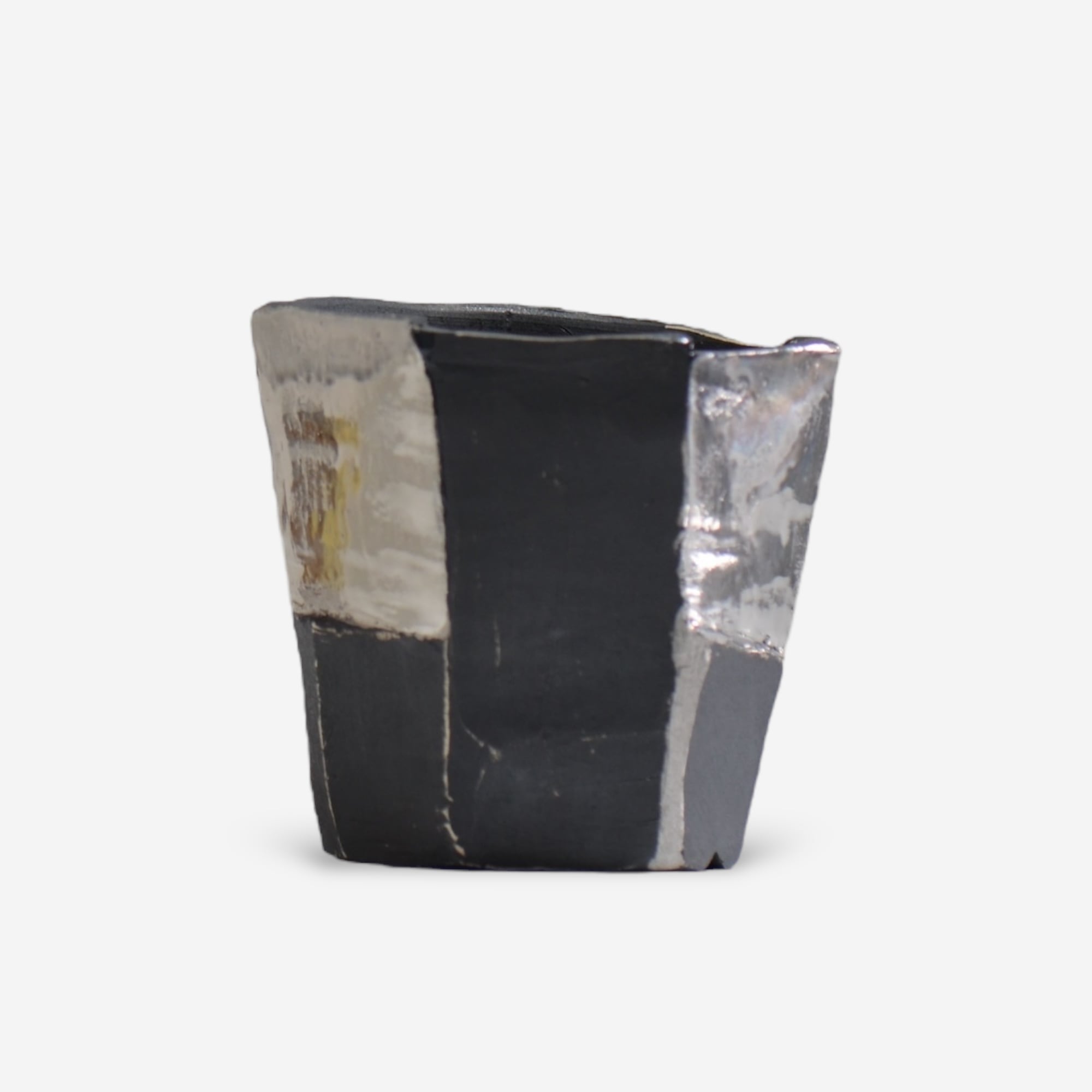 東絵里 kurogane02_13 / プラチナ/ M/ 約φ約10.2cm / 植木鉢