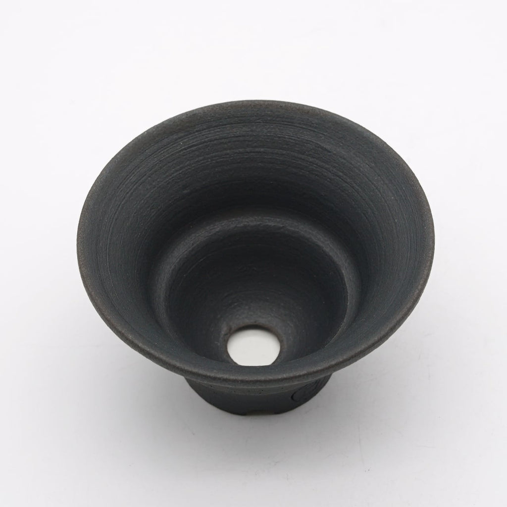 YATAGARASU / 安善 BKM 07 / 約 φ10.5cm / 植木鉢