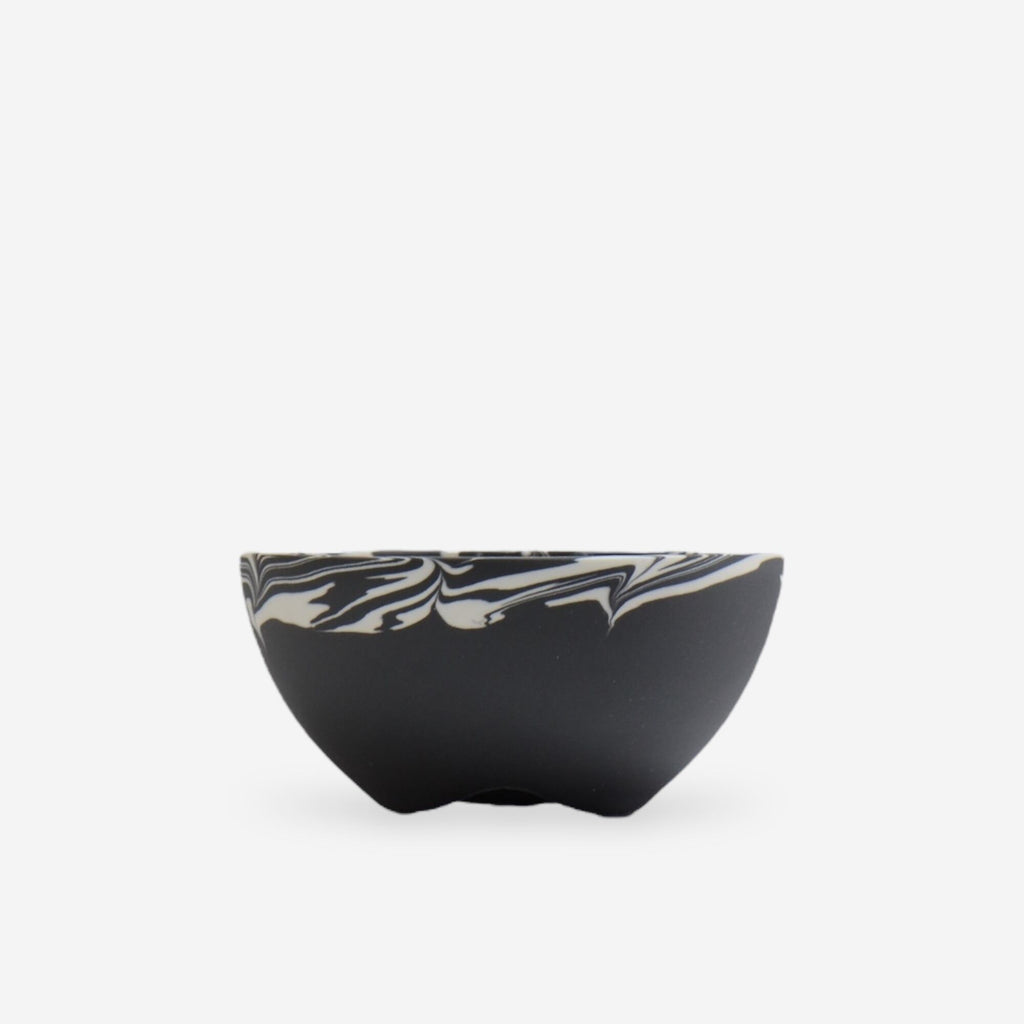 山本真郎 / 黒仙-kokusen001 / 約φ11.0cm / 植木鉢
