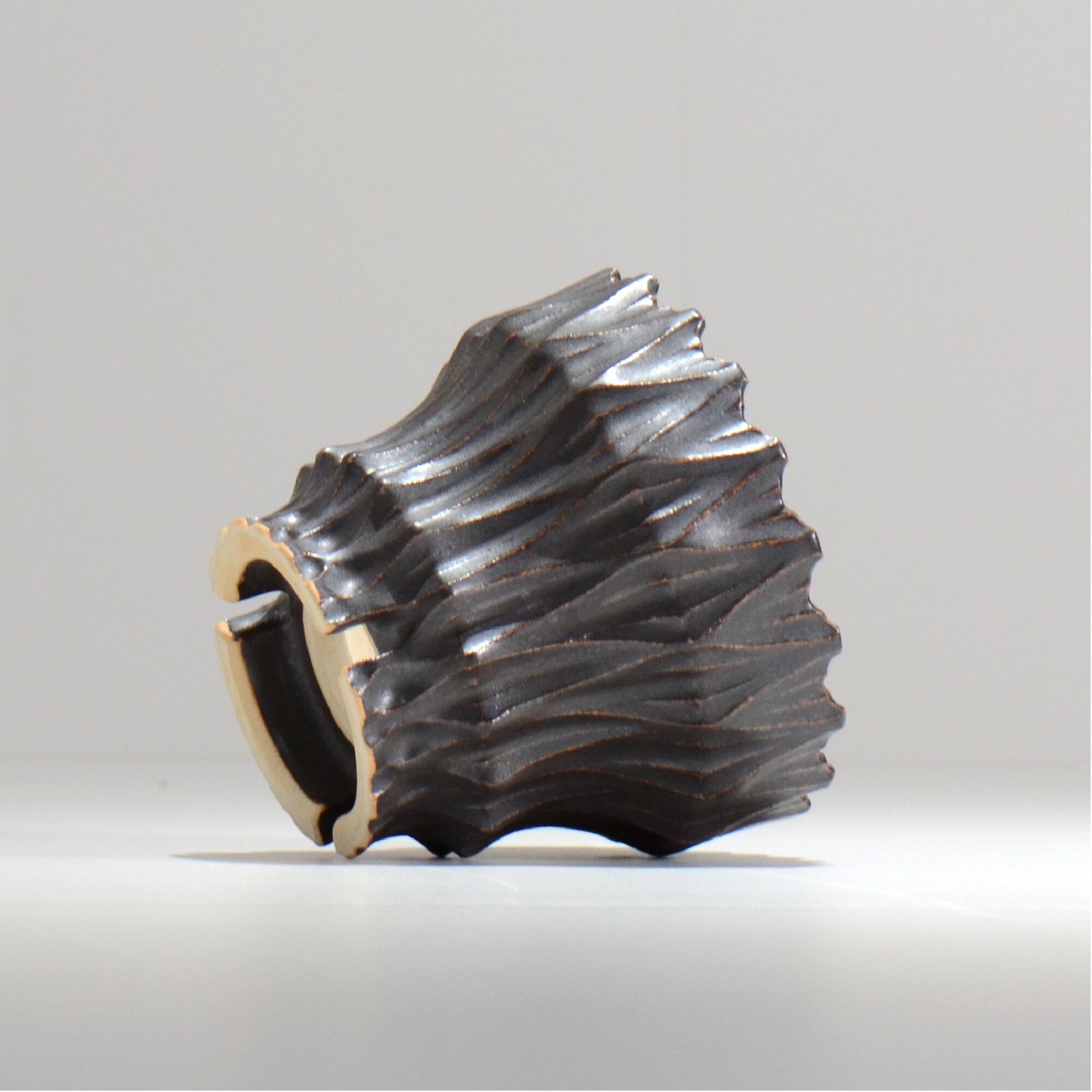 中野 明彦 / KIRIKO‗n02 / 約 φ10cm / S / ブラック / 植木鉢