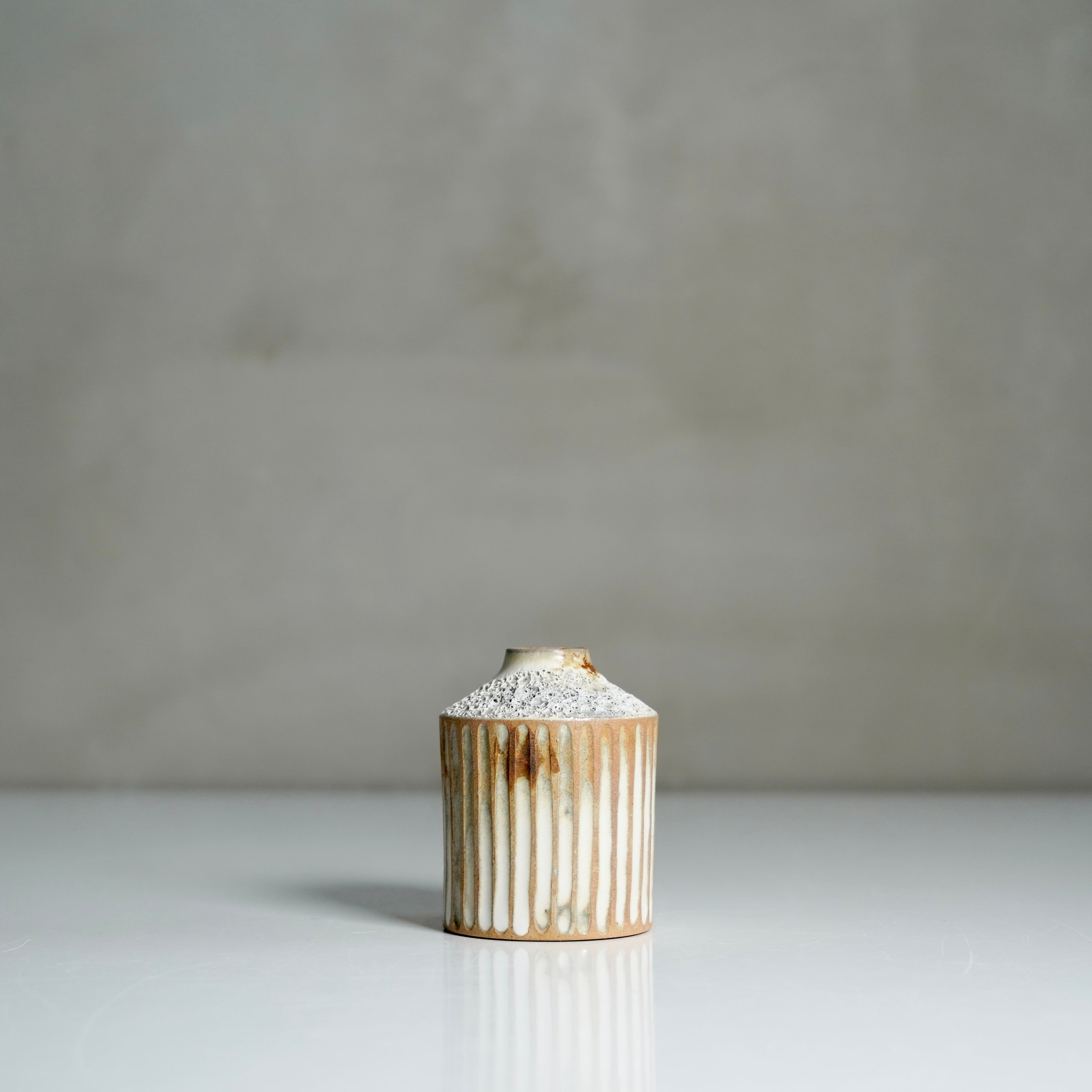 照鉢-terrace cotta- / アンティーク / tk5_ichi04_xs / 口径約1.7cm / 一輪挿し