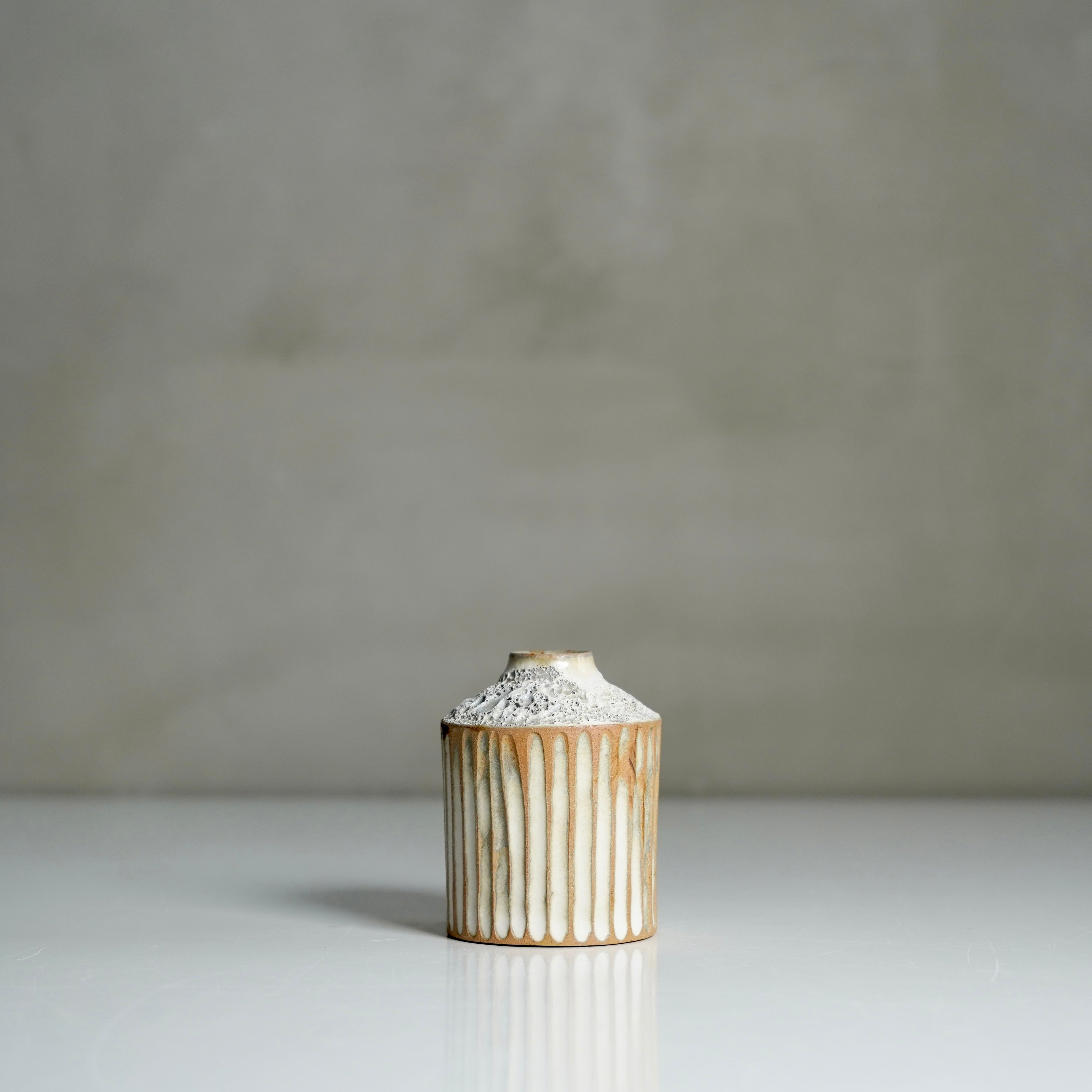 照鉢-terrace cotta- / アンティーク / tk5_ichi04_xs / 口径約1.7cm / 一輪挿し