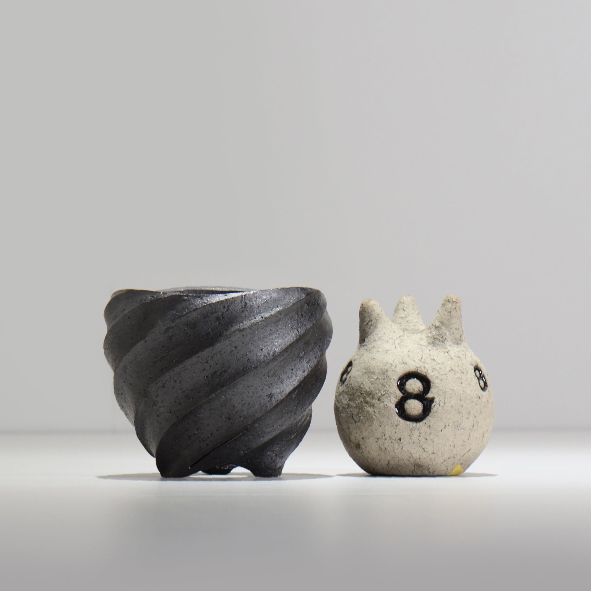 沖誠 / SPIIRAL_BLACK_01 / 約φ10.8～11.2cm  / 植木鉢
